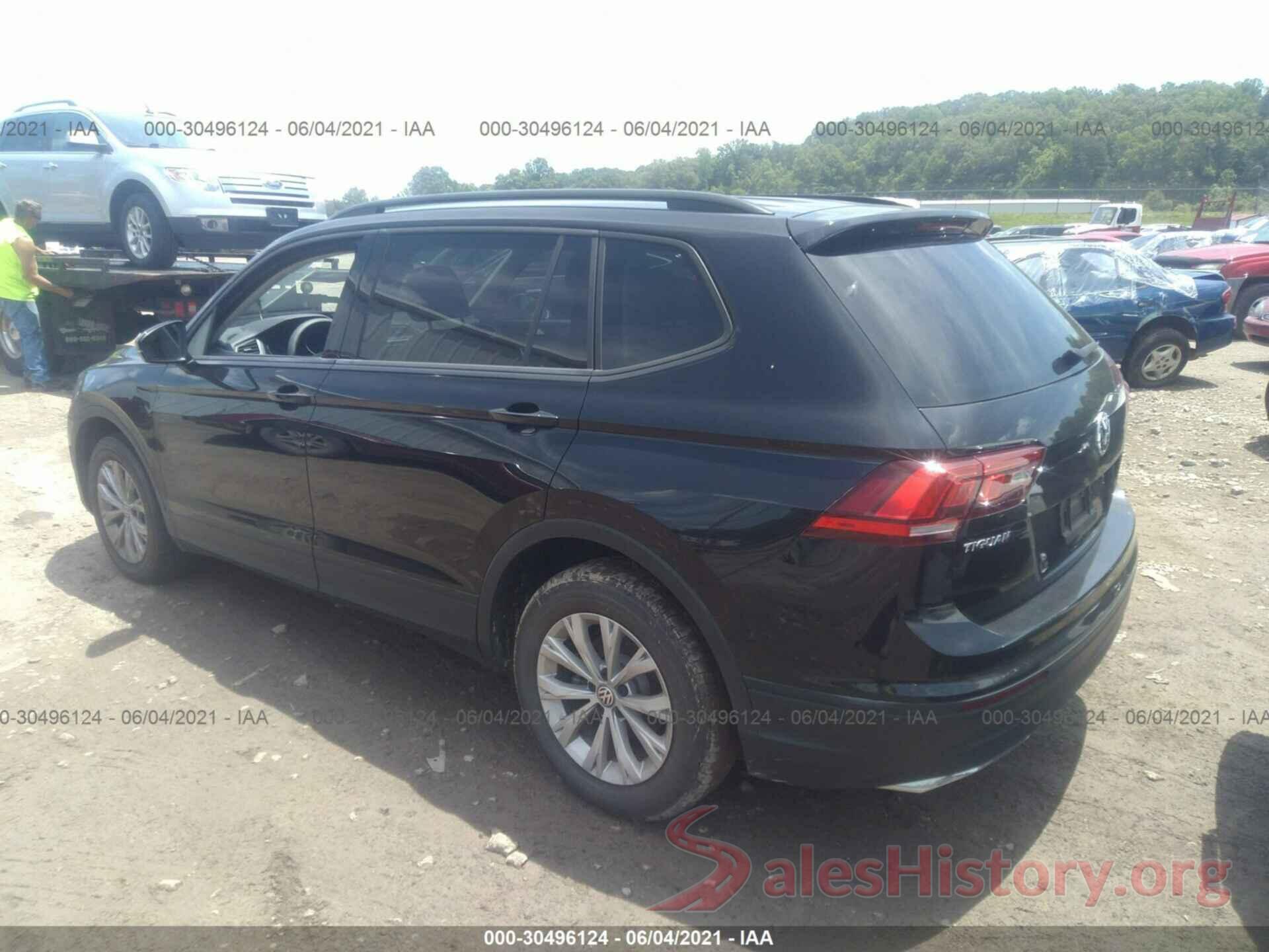 3VV1B7AX1JM125477 2018 VOLKSWAGEN TIGUAN