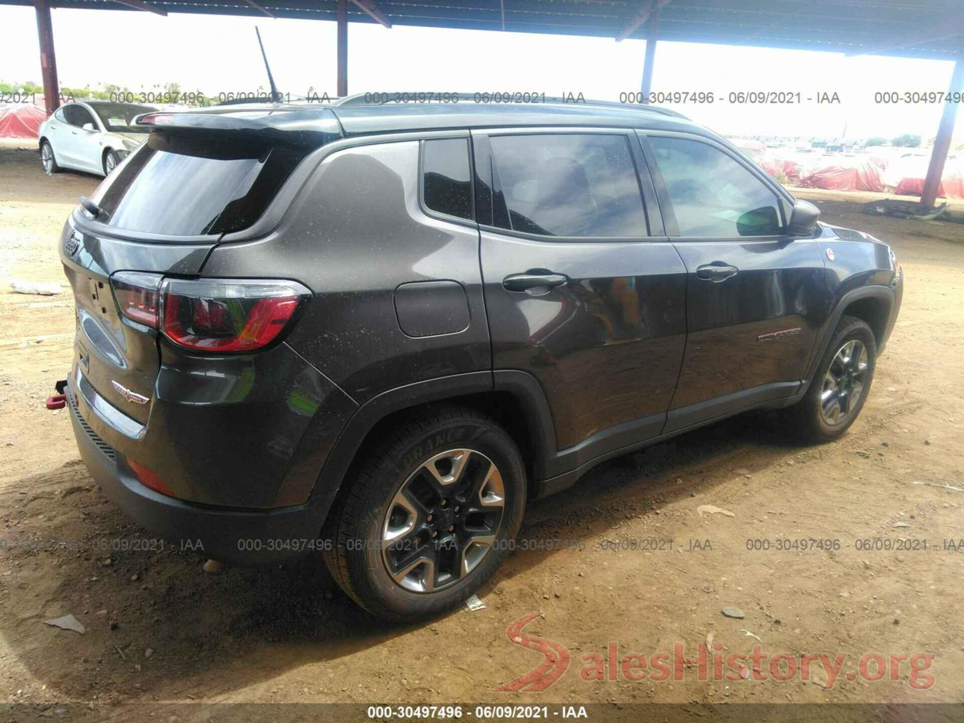 3C4NJDDB9JT223132 2018 JEEP COMPASS