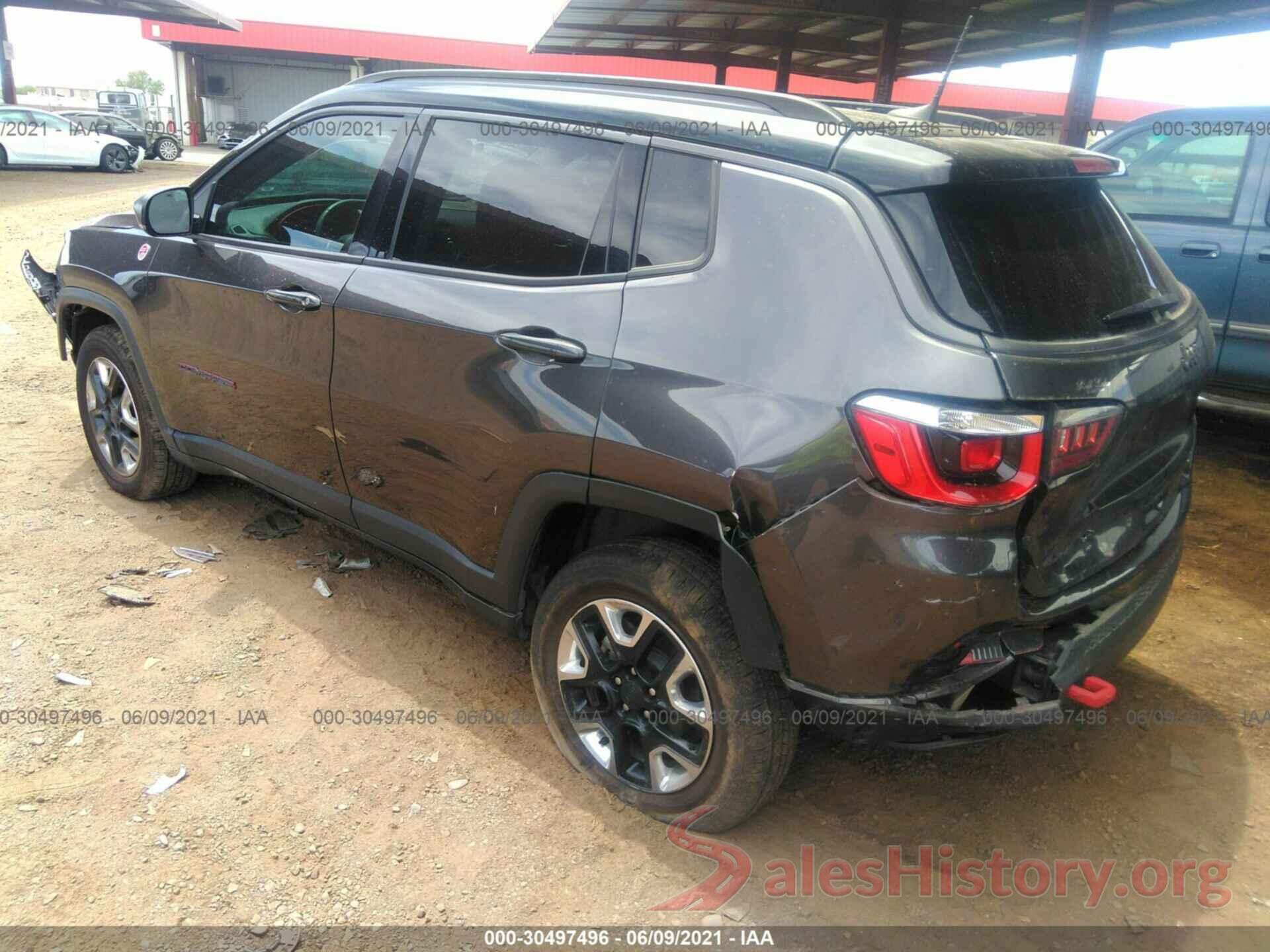 3C4NJDDB9JT223132 2018 JEEP COMPASS