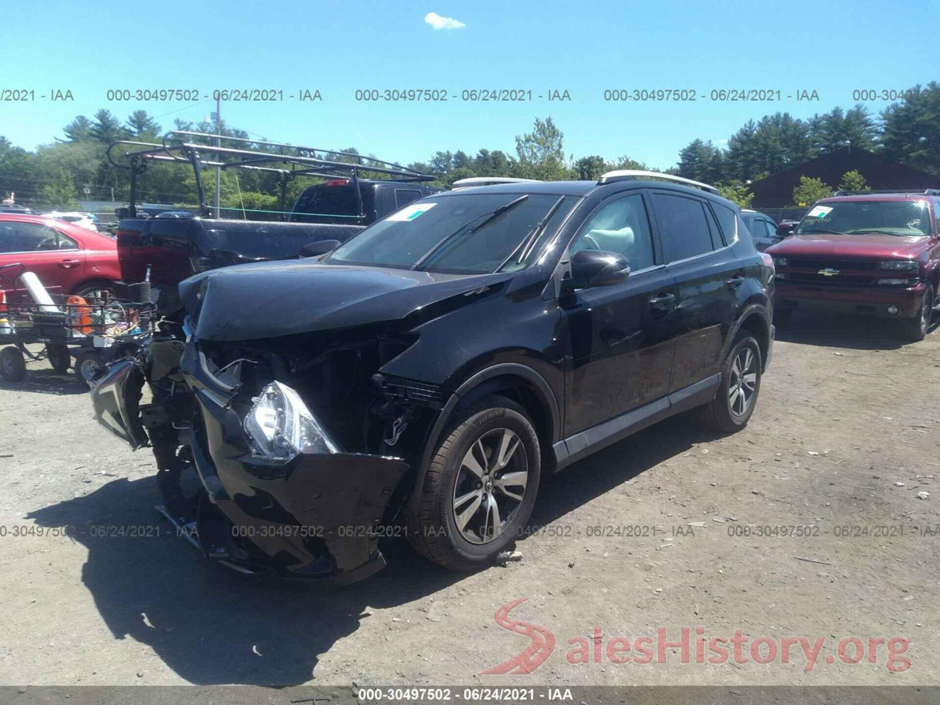 2T3RFREV2JW794057 2018 TOYOTA RAV4