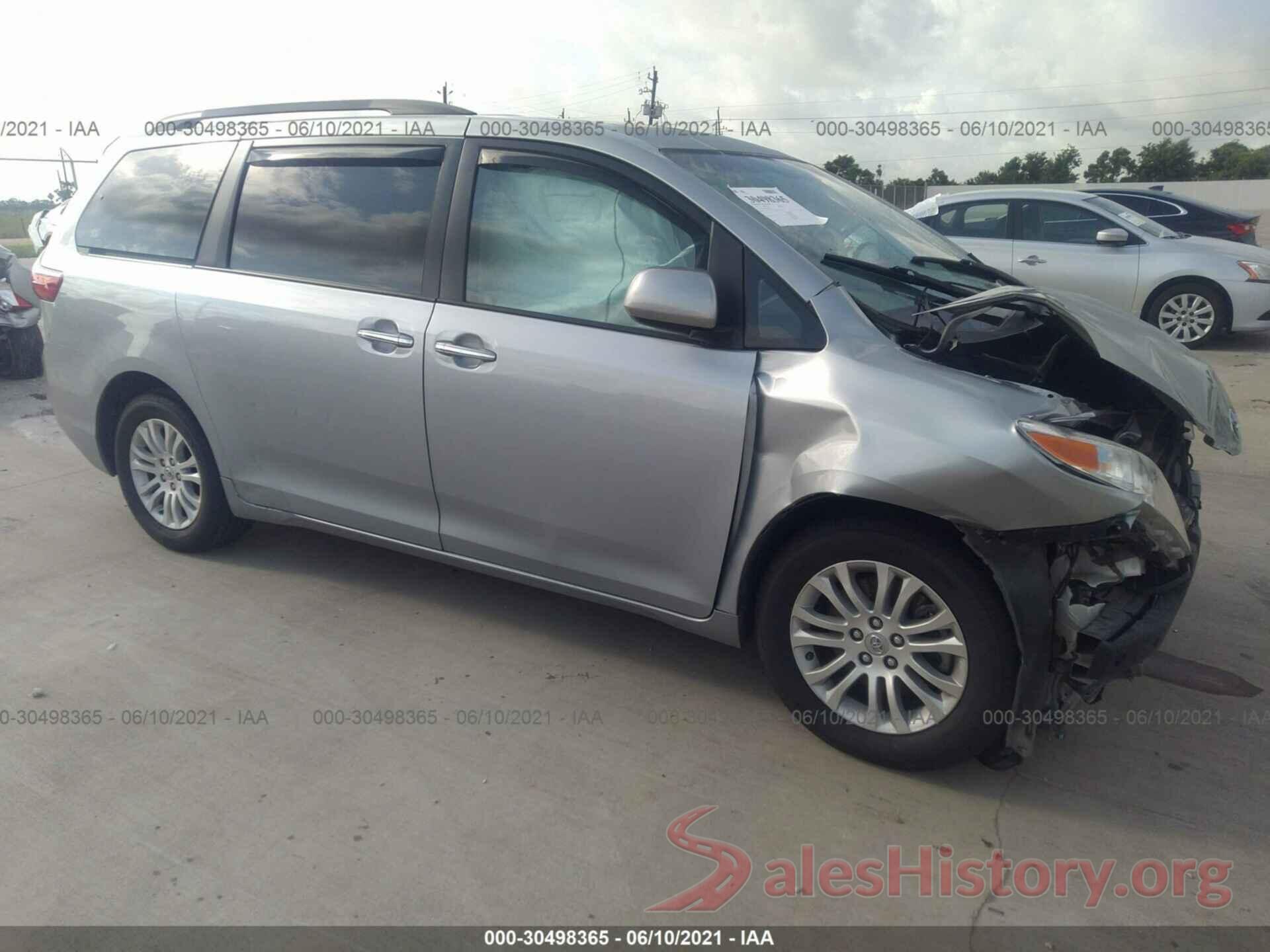 5TDYK3DC8FS637274 2015 TOYOTA SIENNA