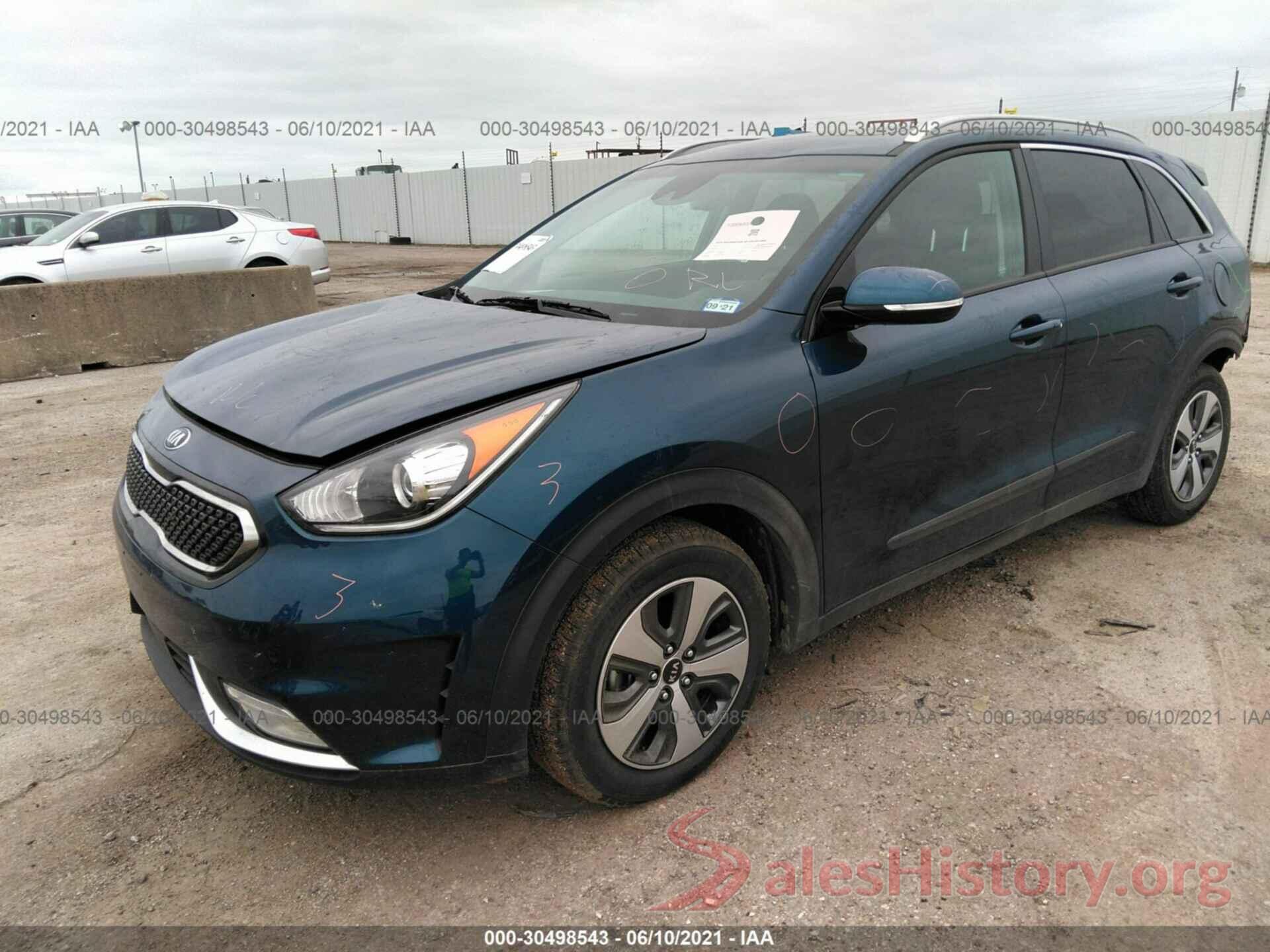 KNDCE3LC0K5313061 2019 KIA NIRO