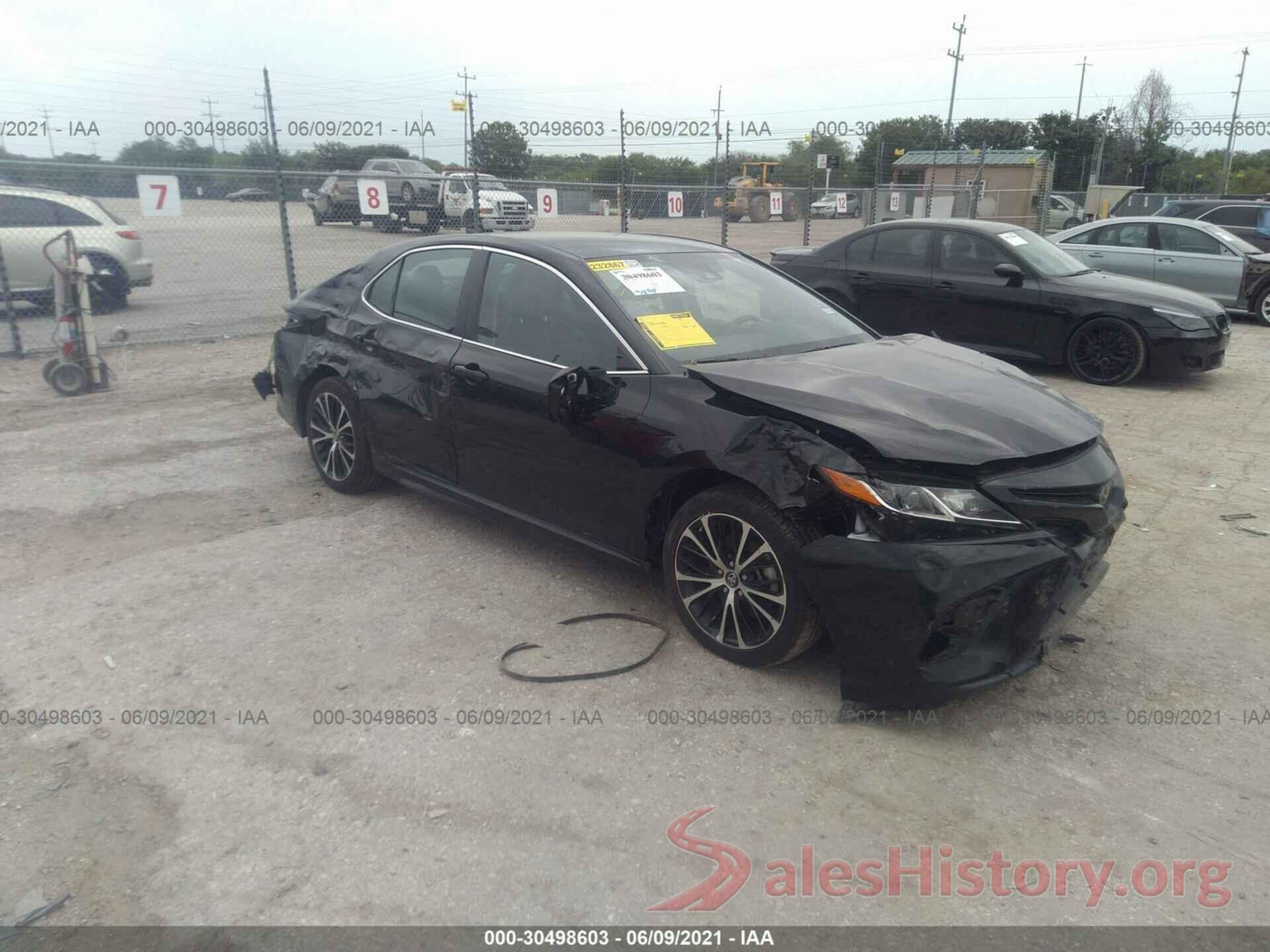 4T1B11HK5KU755010 2019 TOYOTA CAMRY