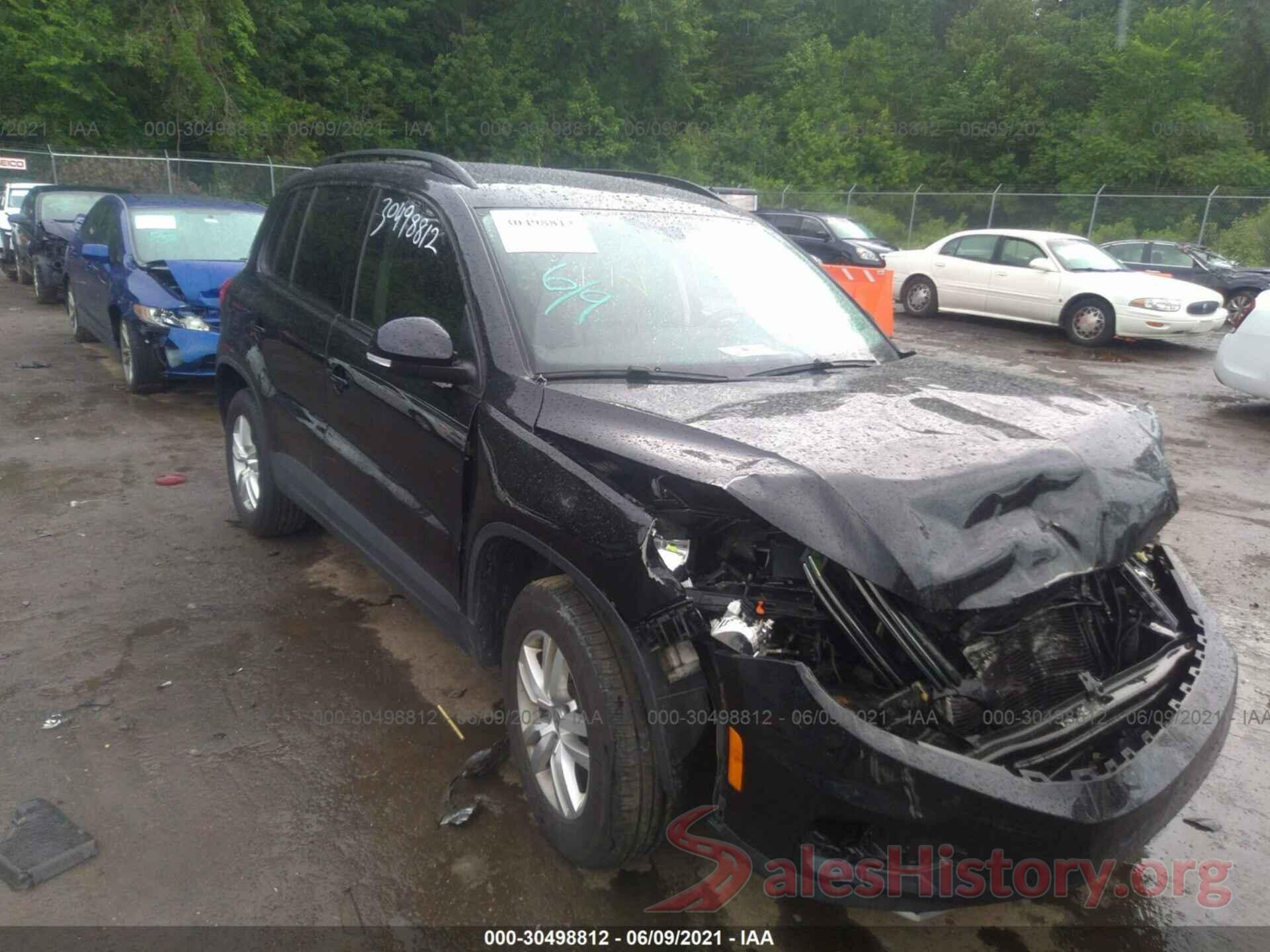 WVGBV7AXXHK021755 2017 VOLKSWAGEN TIGUAN