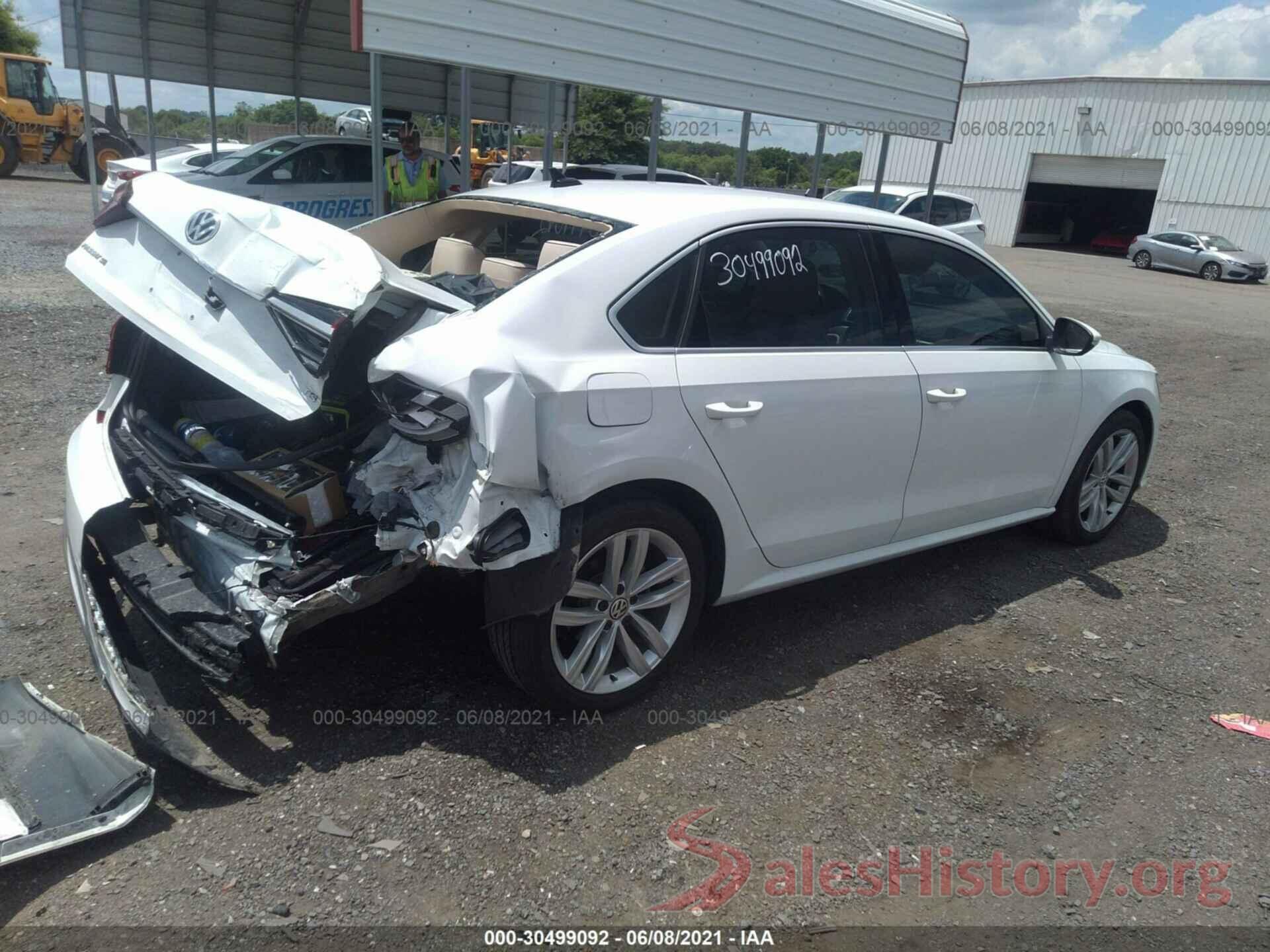 1VWBA7A31JC020214 2018 VOLKSWAGEN PASSAT