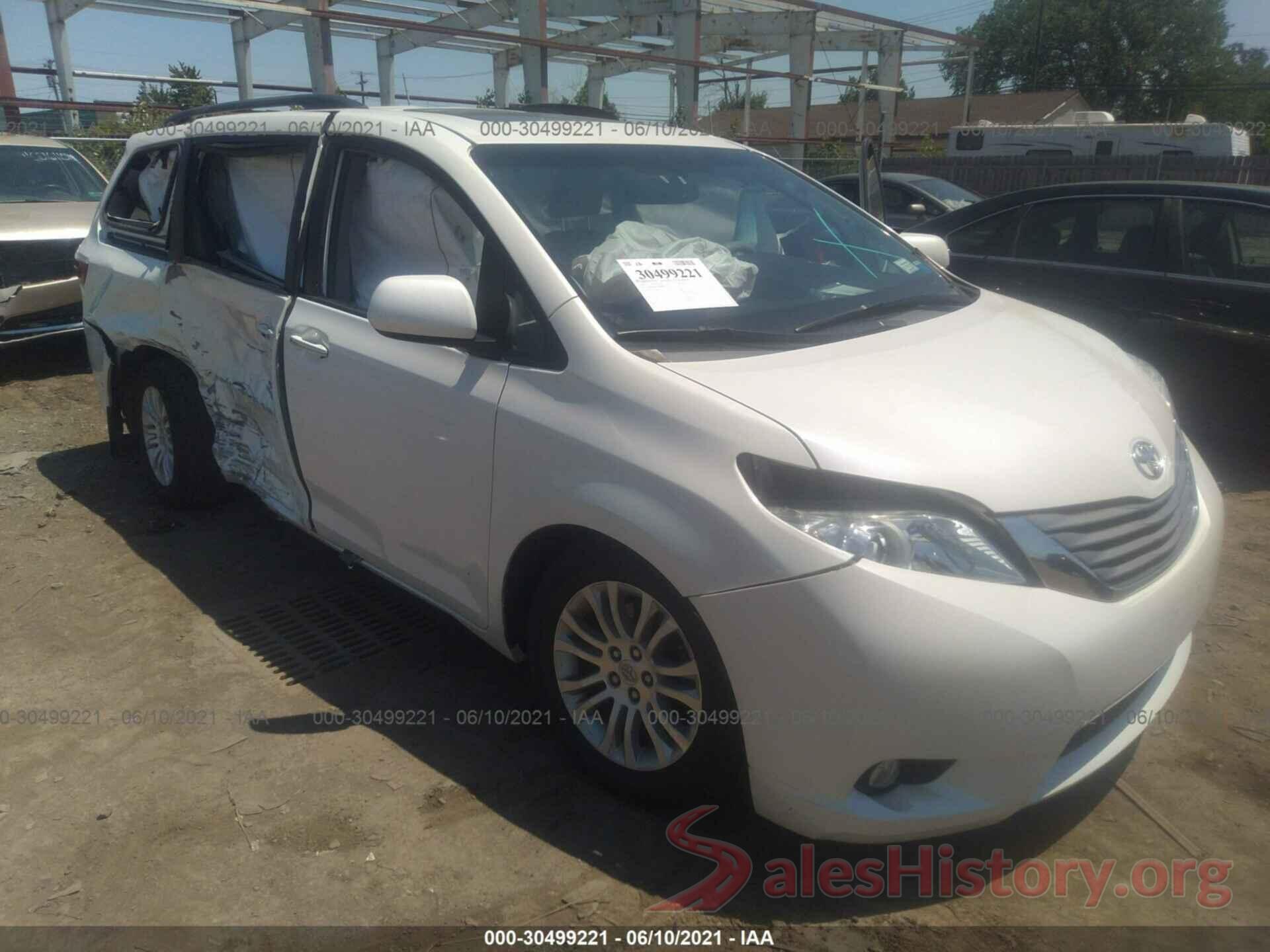 5TDYK3DC5GS752965 2016 TOYOTA SIENNA