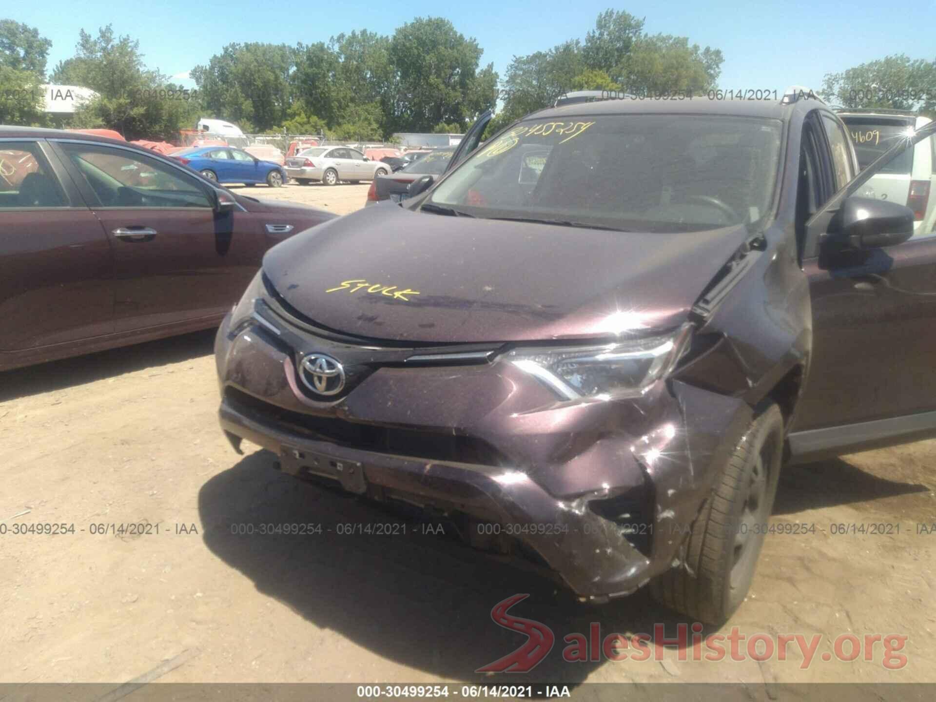 2T3BFREV6GW460236 2016 TOYOTA RAV4