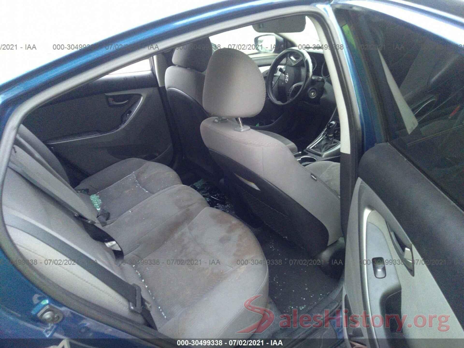 5NPDH4AE6GH710822 2016 HYUNDAI ELANTRA