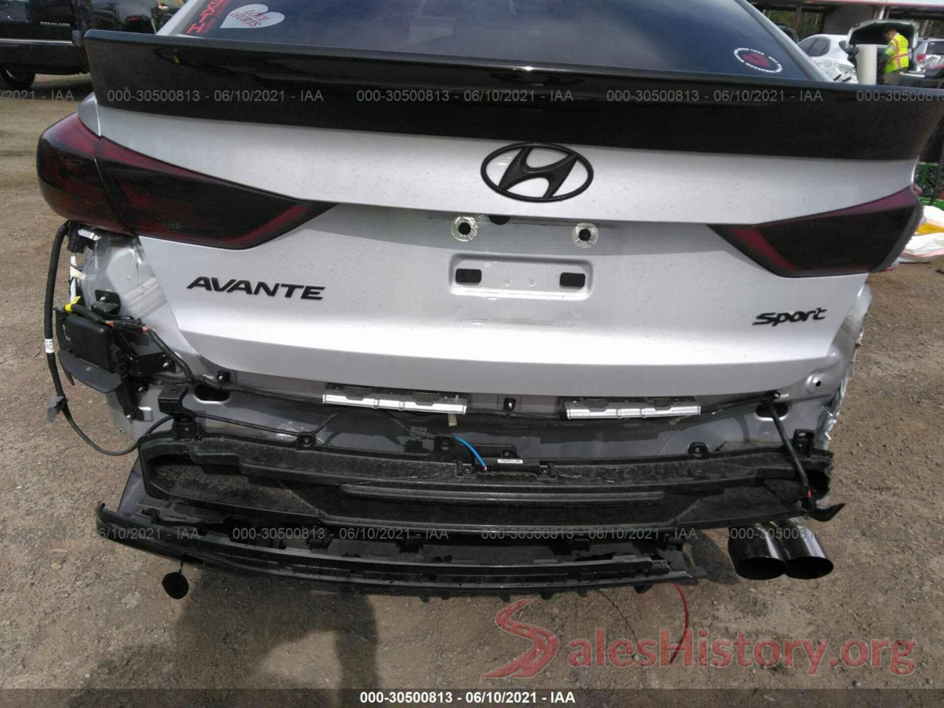 KMHD04LB7JU572971 2018 HYUNDAI ELANTRA