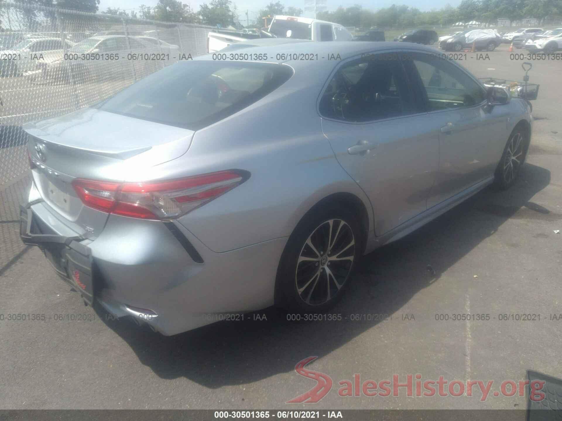 JTNB11HK7J3015544 2018 TOYOTA CAMRY