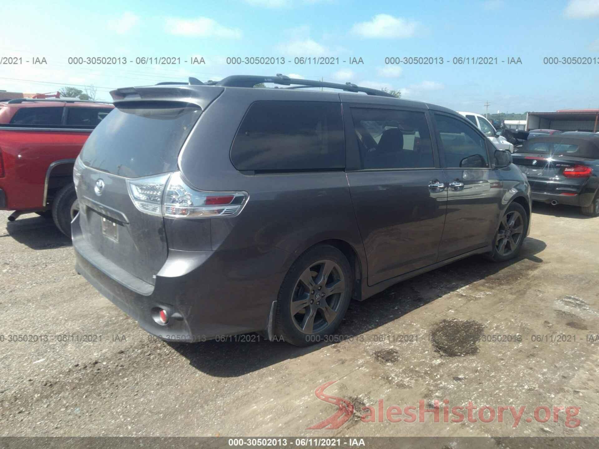 5TDXZ3DC5KS969173 2019 TOYOTA SIENNA