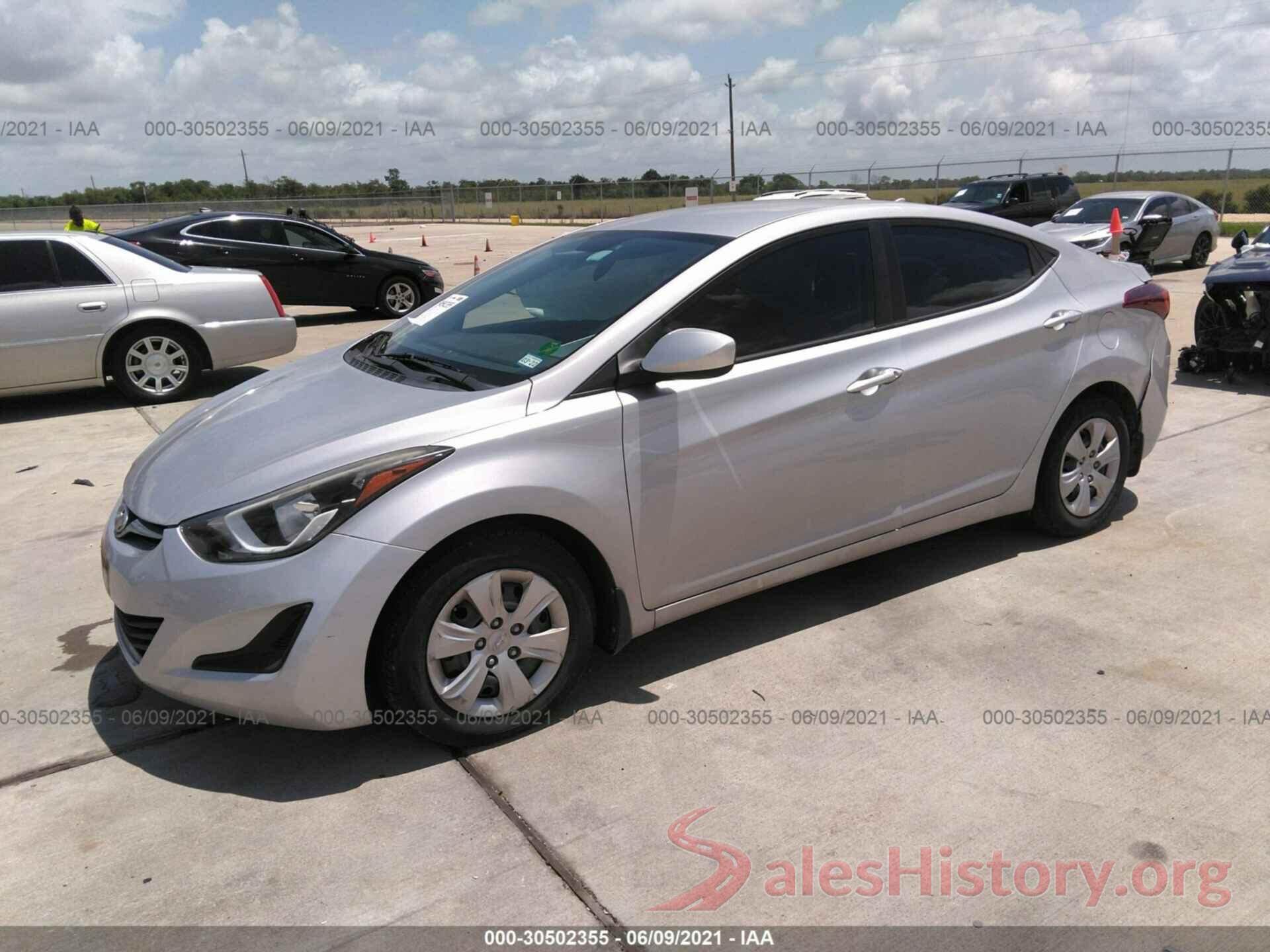 KMHDH4AE7GU573844 2016 HYUNDAI ELANTRA