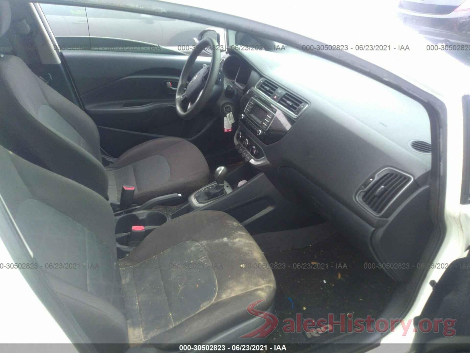 KNADM4A37G6650261 2016 KIA RIO