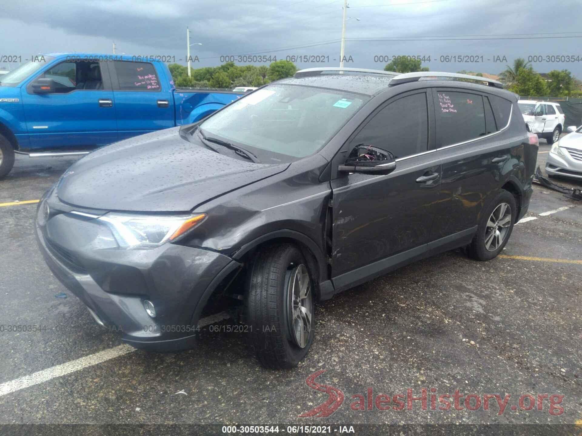 2T3WFREVXJW497699 2018 TOYOTA RAV4