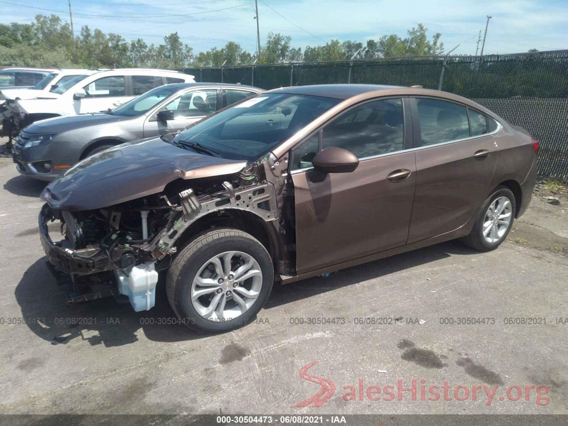 1G1BE5SM5K7112058 2019 CHEVROLET CRUZE