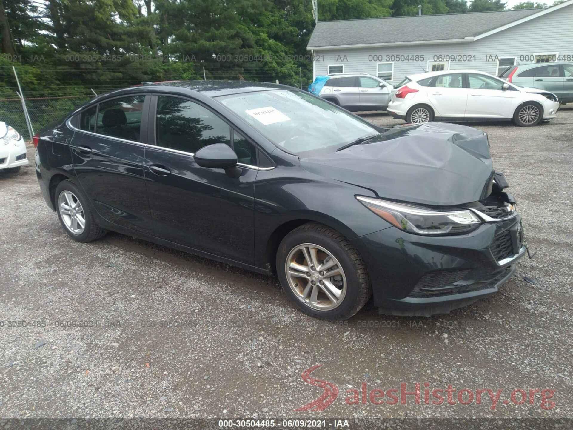 1G1BE5SM7J7124582 2018 CHEVROLET CRUZE