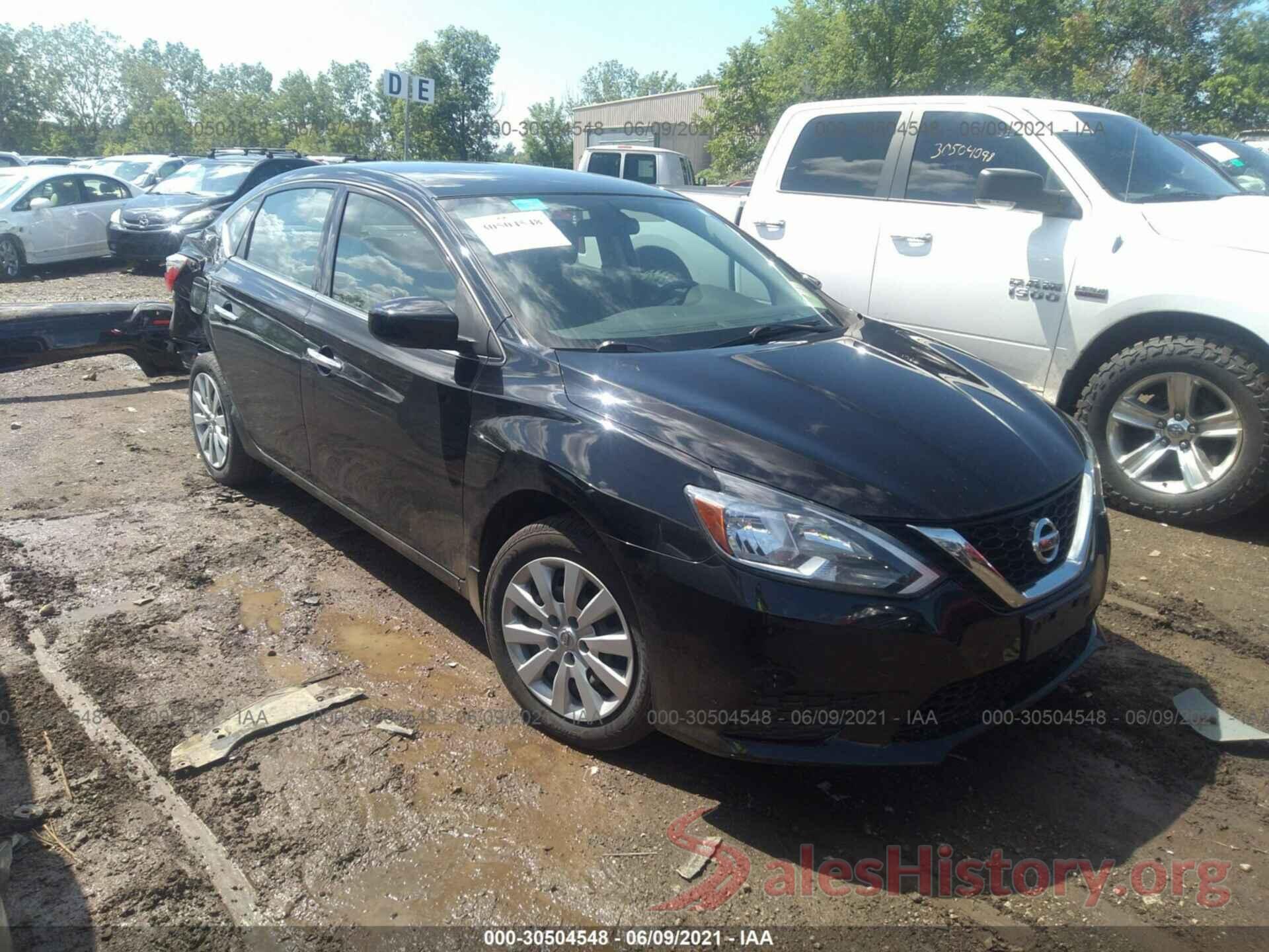 3N1AB7AP2HY272735 2017 NISSAN SENTRA