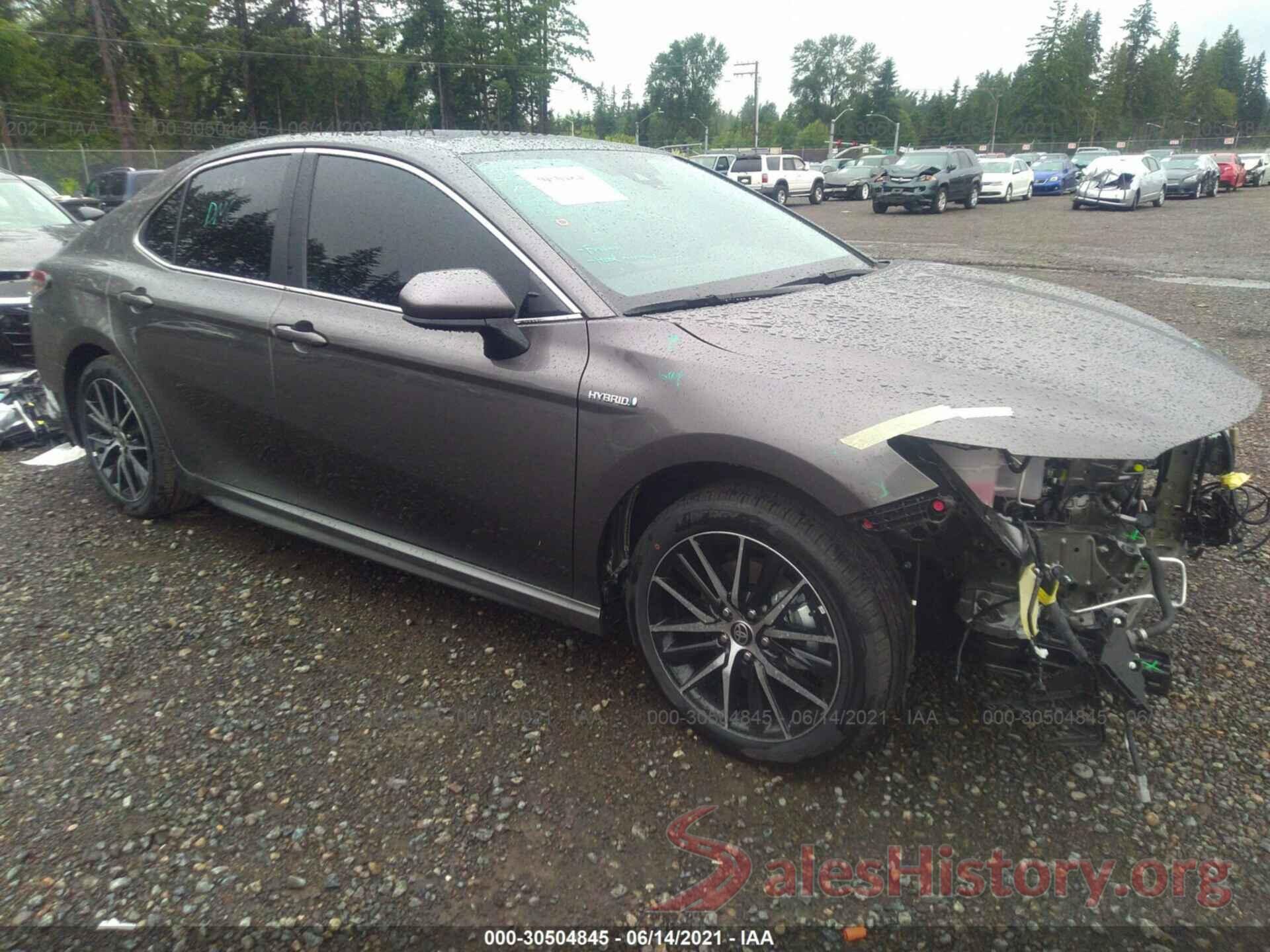 4T1G31AK1MU557151 2021 TOYOTA CAMRY