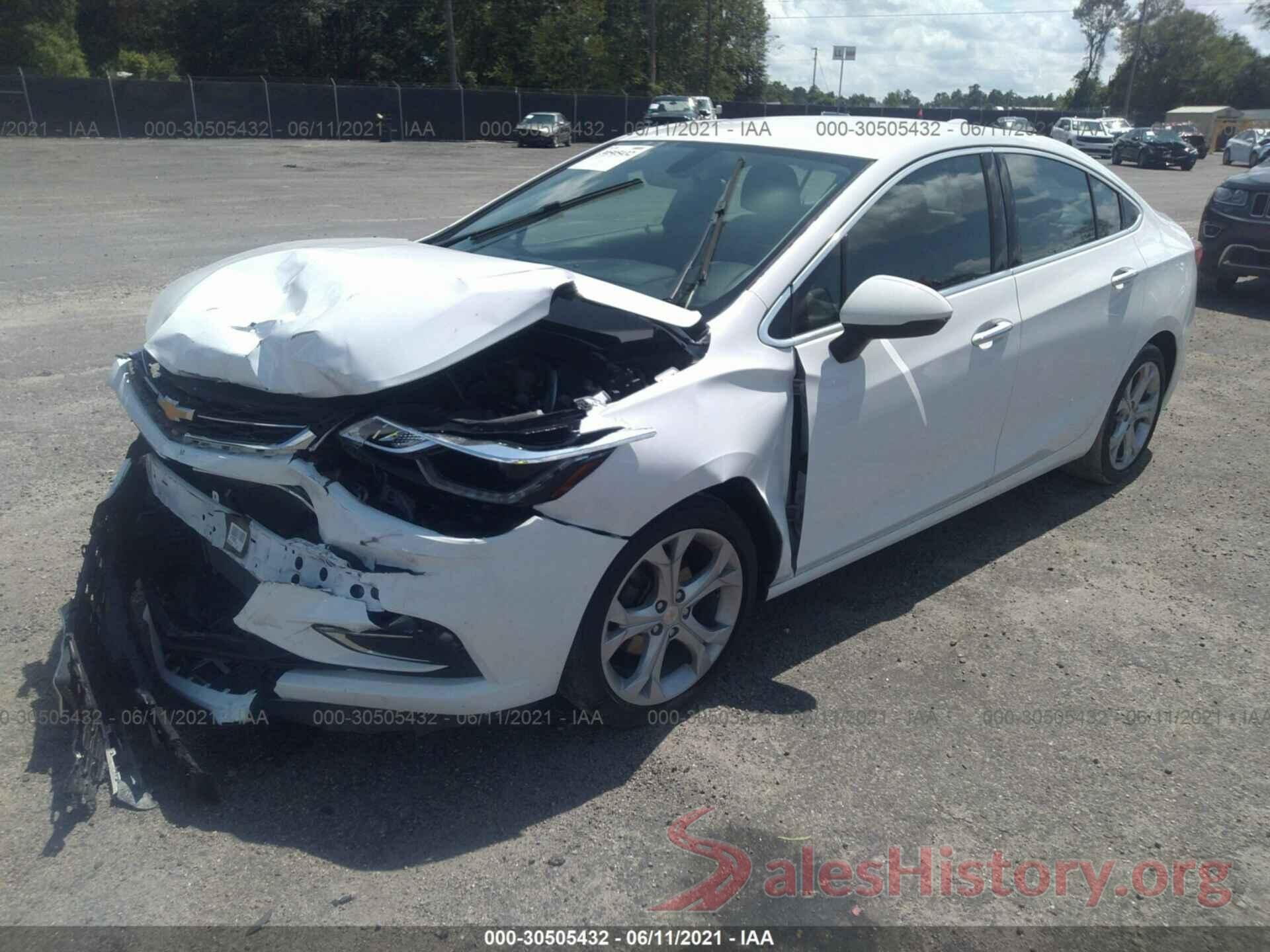 1G1BF5SM9J7182383 2018 CHEVROLET CRUZE