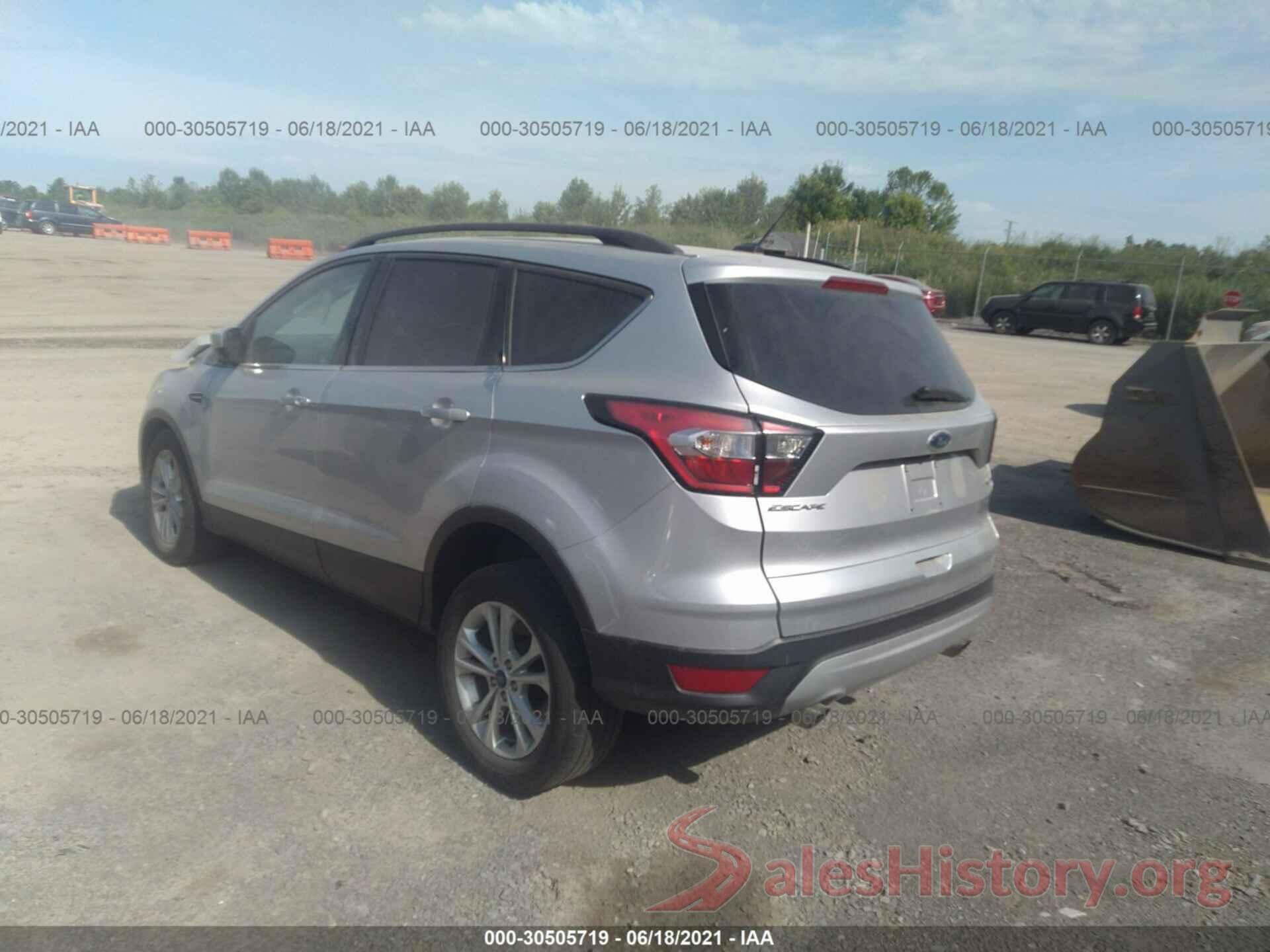 1FMCU9G98JUB49675 2018 FORD ESCAPE