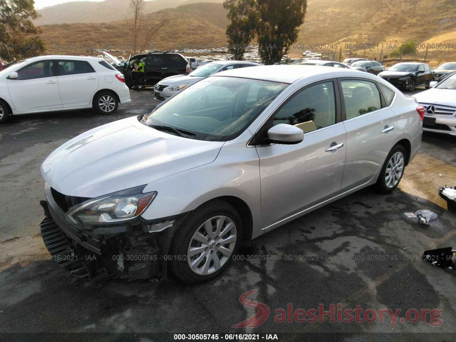 3N1AB7AP0JY253543 2018 NISSAN SENTRA