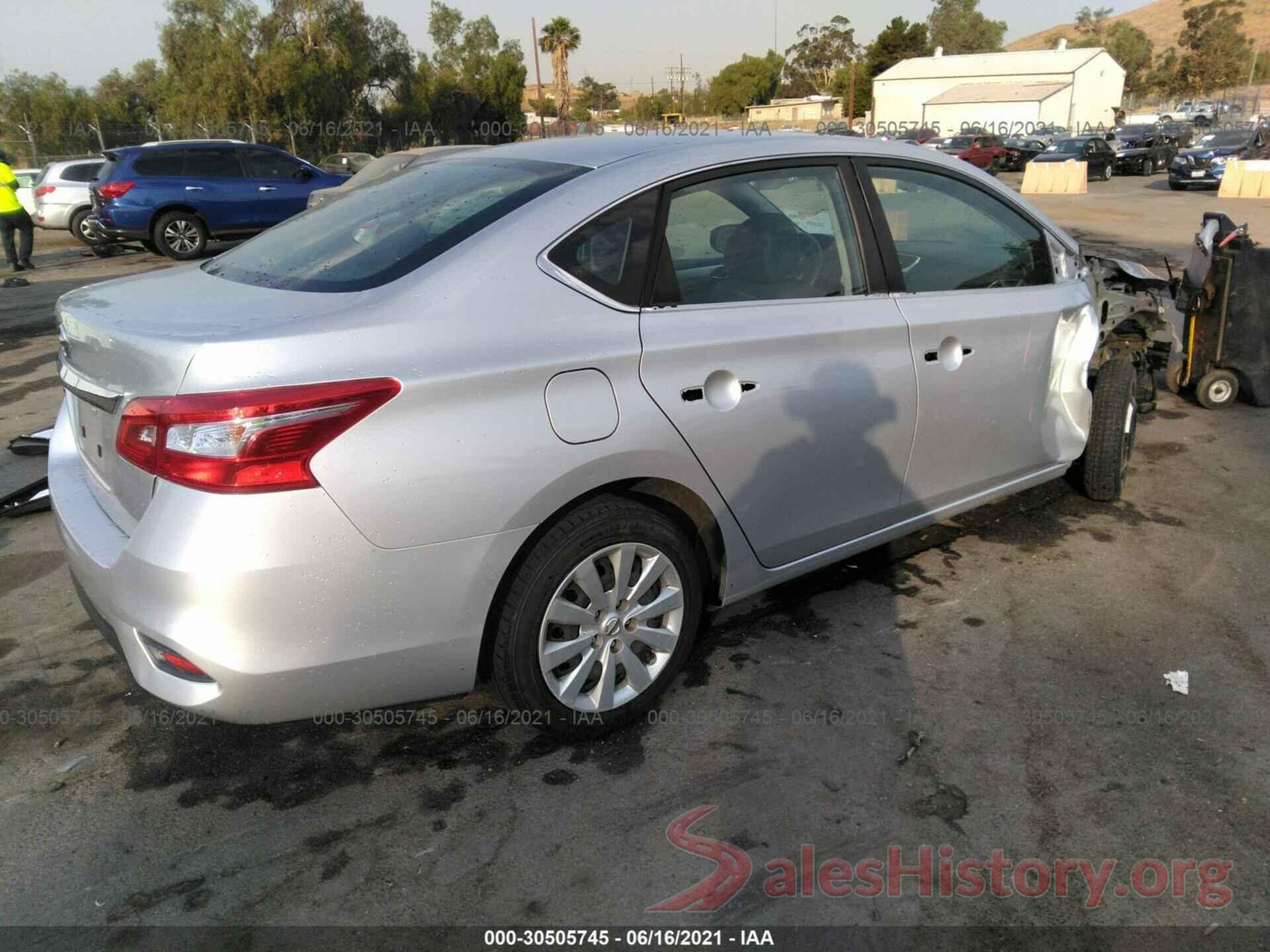 3N1AB7AP0JY253543 2018 NISSAN SENTRA