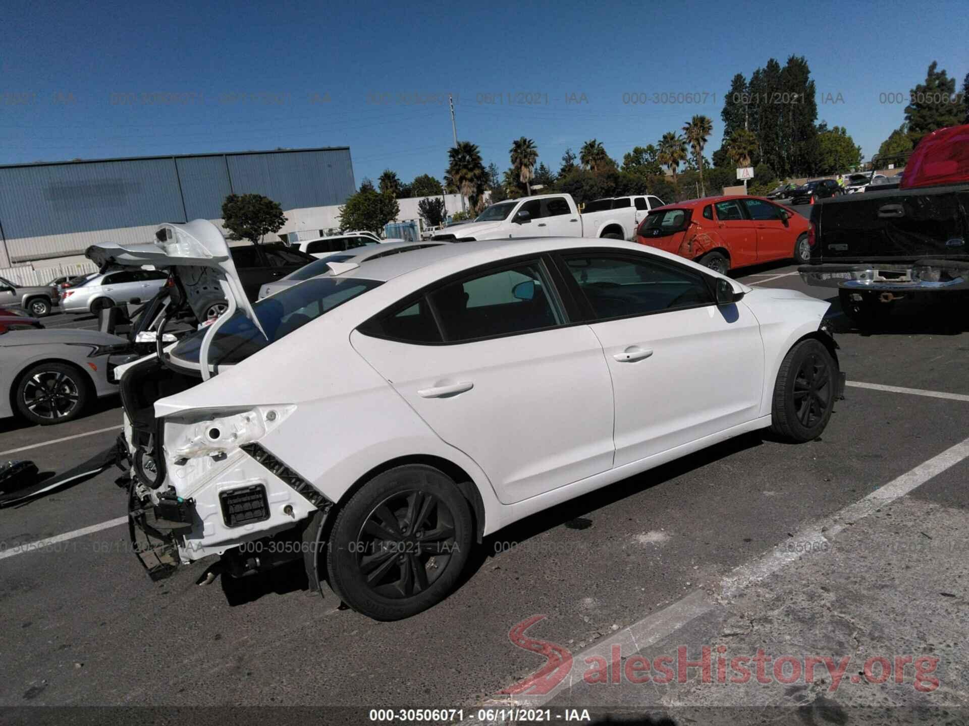 5NPD84LF7HH141292 2017 HYUNDAI ELANTRA