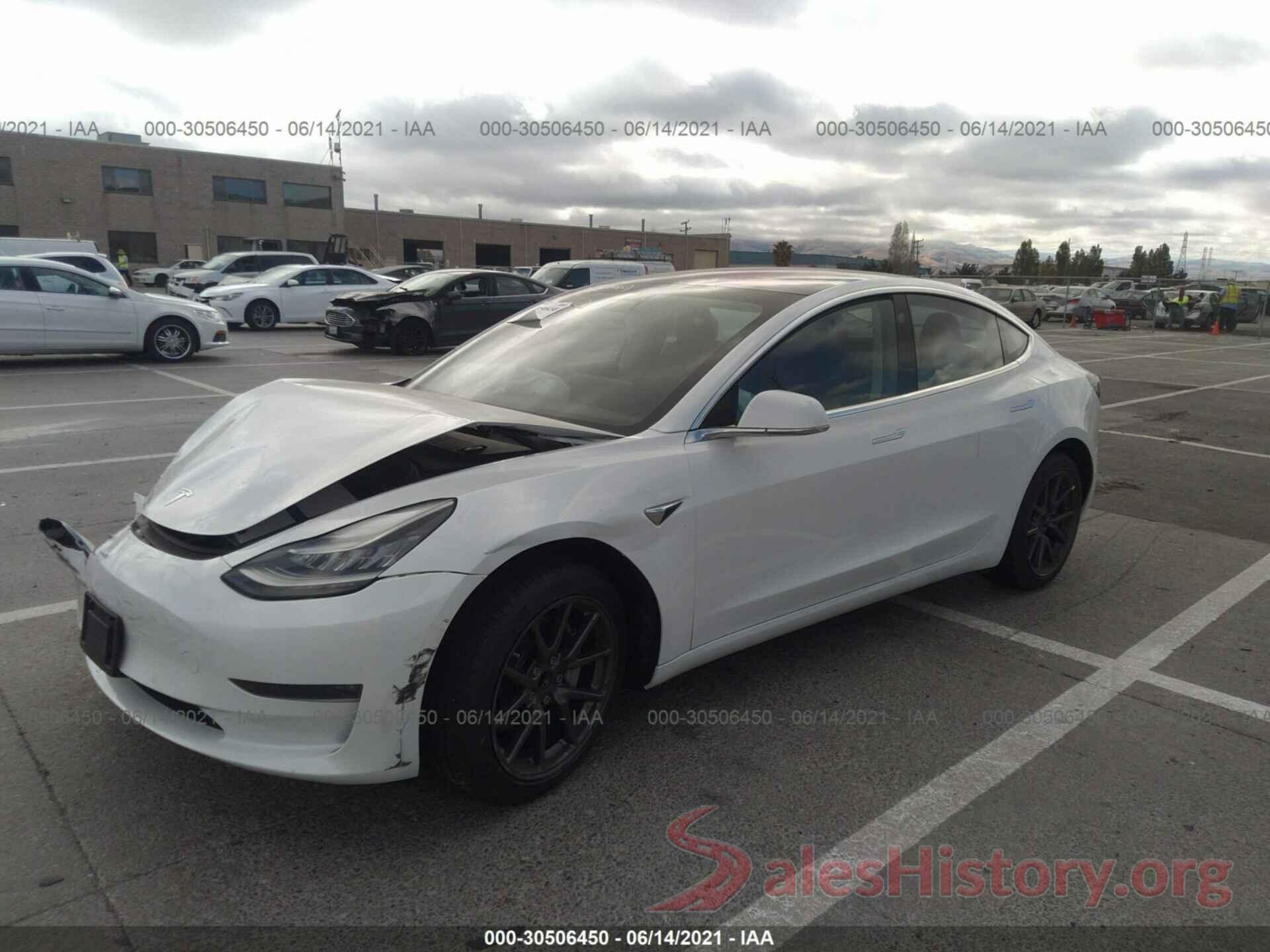 5YJ3E1EA2JF062606 2018 TESLA MODEL 3