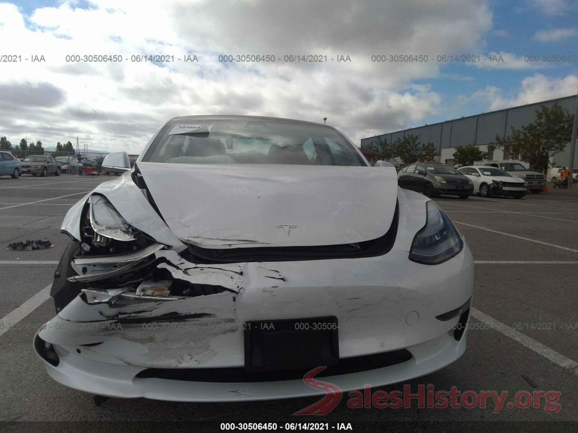 5YJ3E1EA2JF062606 2018 TESLA MODEL 3