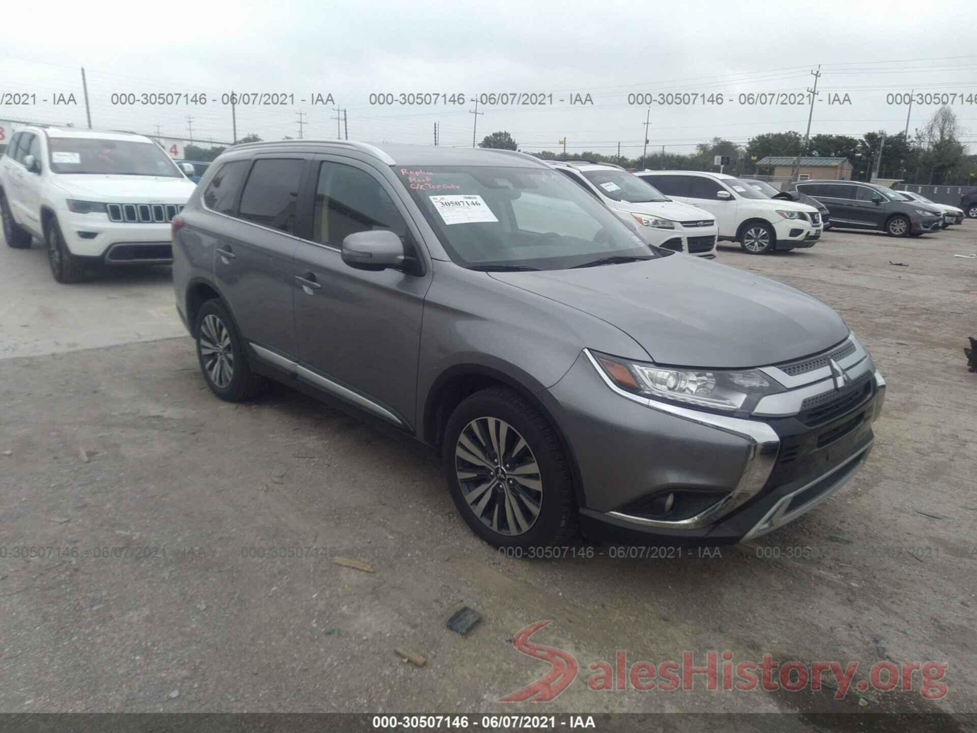 JA4AZ3A34LZ038202 2020 MITSUBISHI OUTLANDER