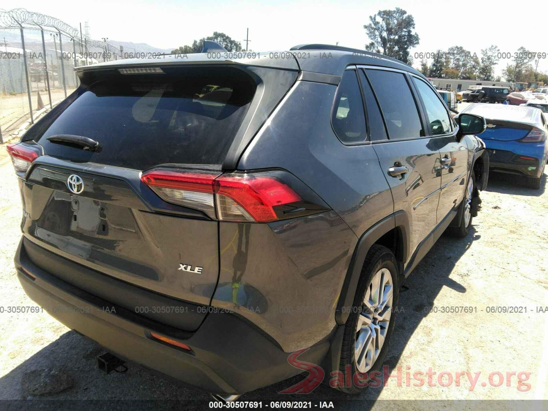 2T3C1RFVXMC106833 2021 TOYOTA RAV4