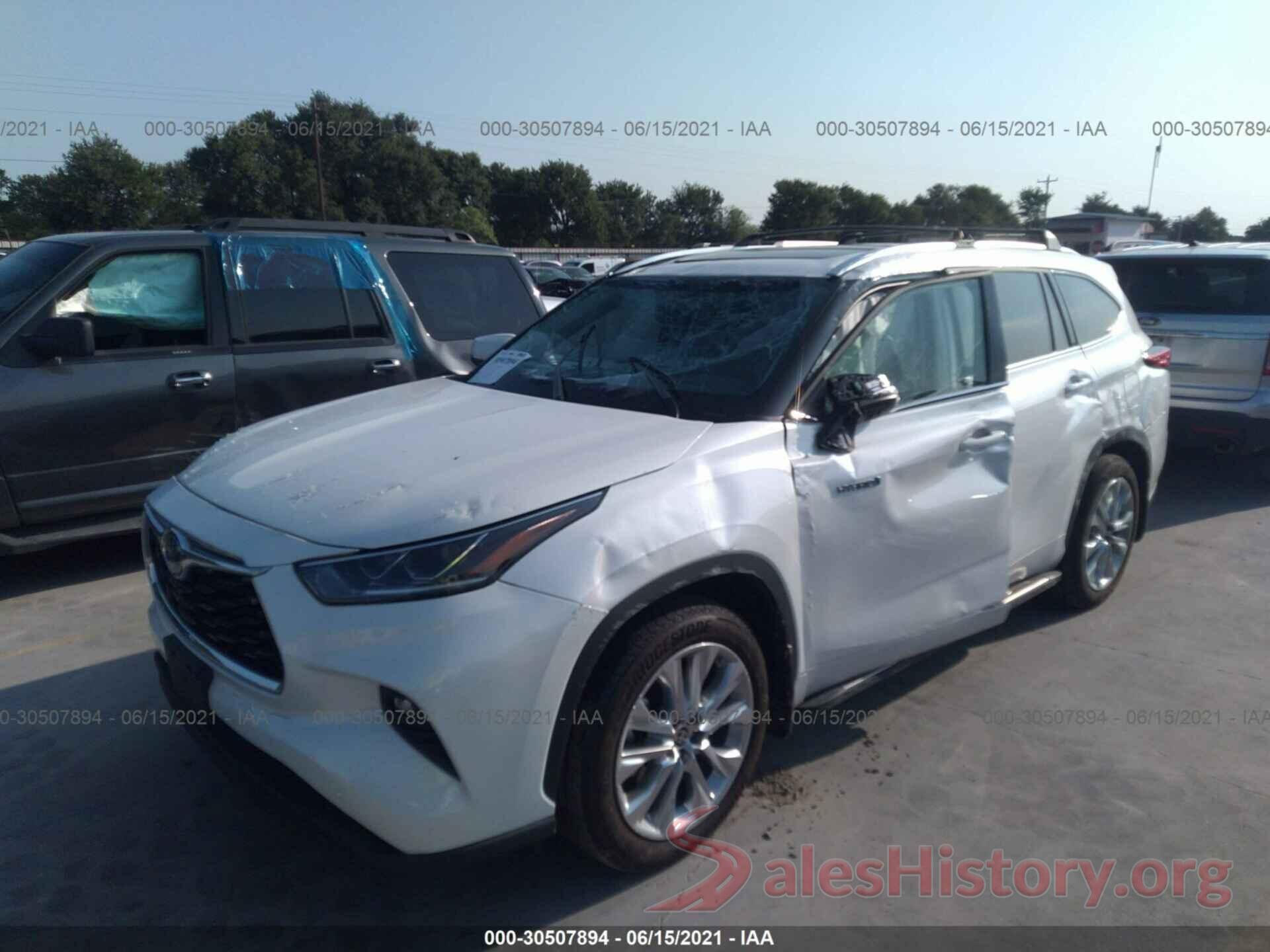 5TDYARAH2MS004952 2021 TOYOTA HIGHLANDER