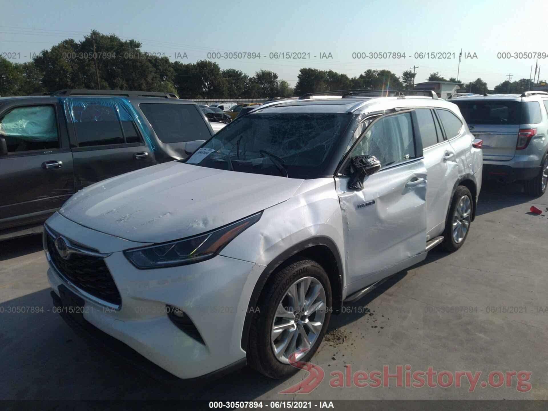 5TDYARAH2MS004952 2021 TOYOTA HIGHLANDER