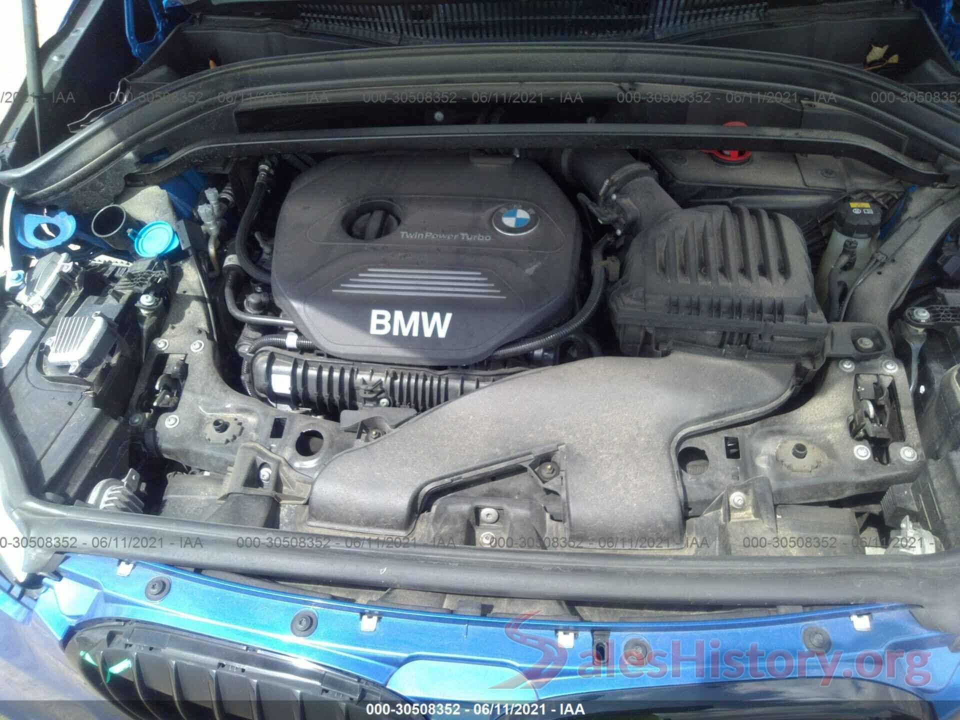 WBXHT3C31J5K28579 2018 BMW X1