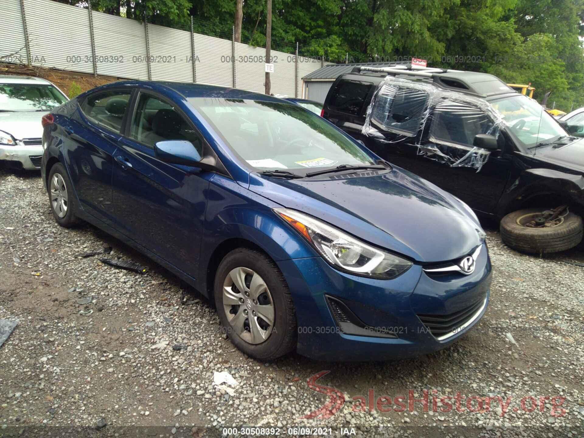 5NPDH4AE3GH753188 2016 HYUNDAI ELANTRA