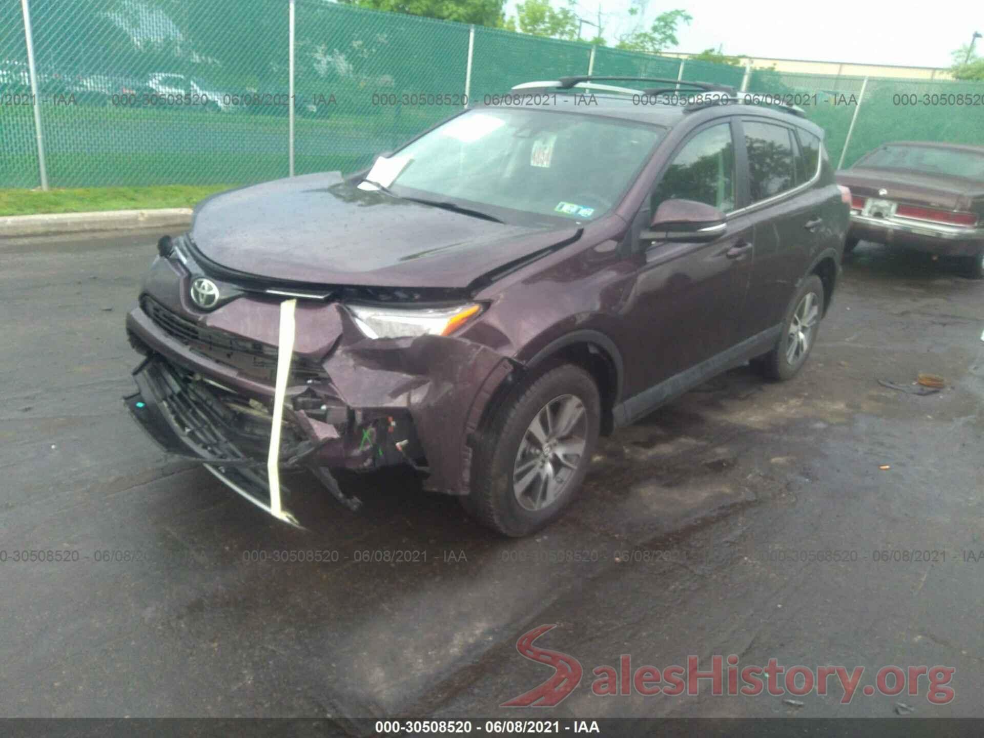 2T3RFREV8JW834237 2018 TOYOTA RAV4