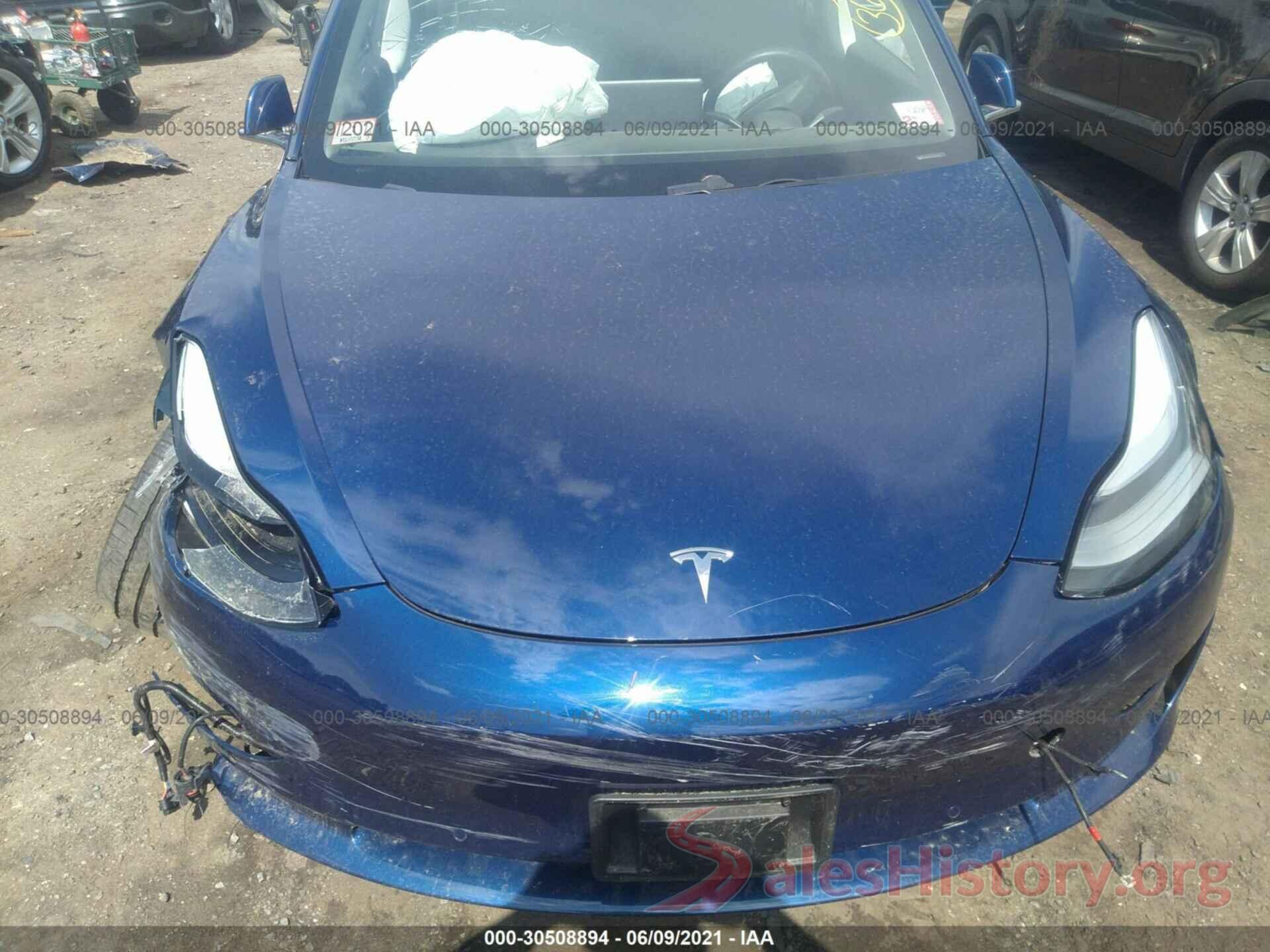 5YJ3E1EAXJF034973 2018 TESLA MODEL 3