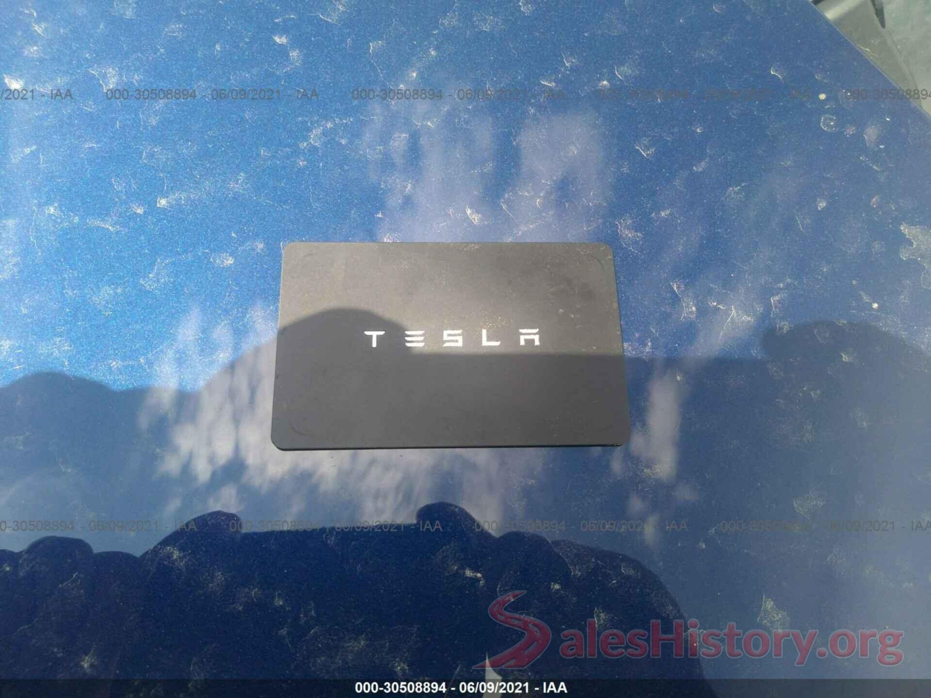 5YJ3E1EAXJF034973 2018 TESLA MODEL 3