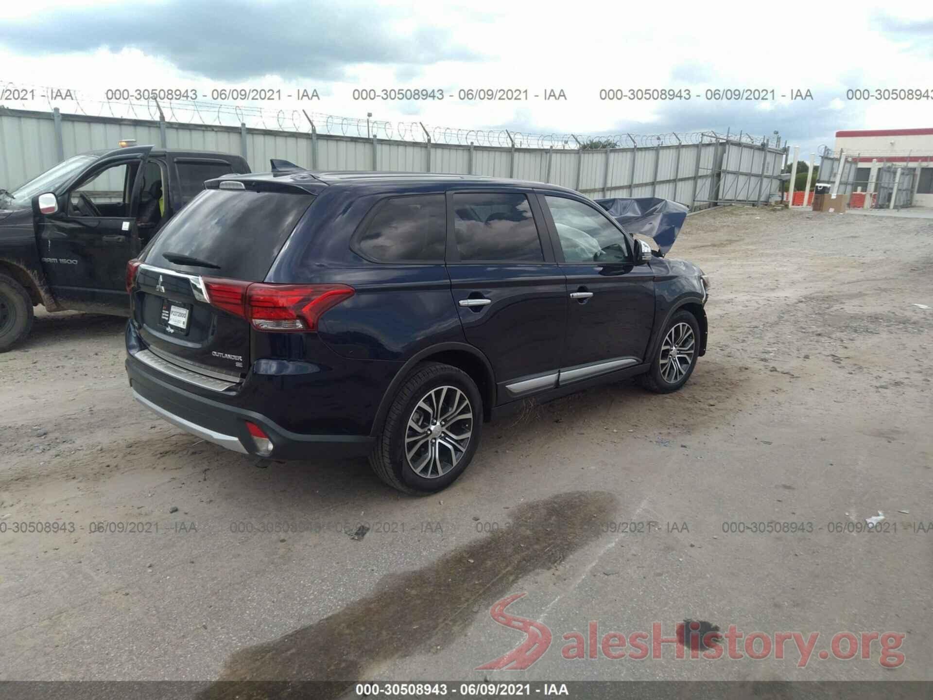 JA4AD3A35HZ054429 2017 MITSUBISHI OUTLANDER