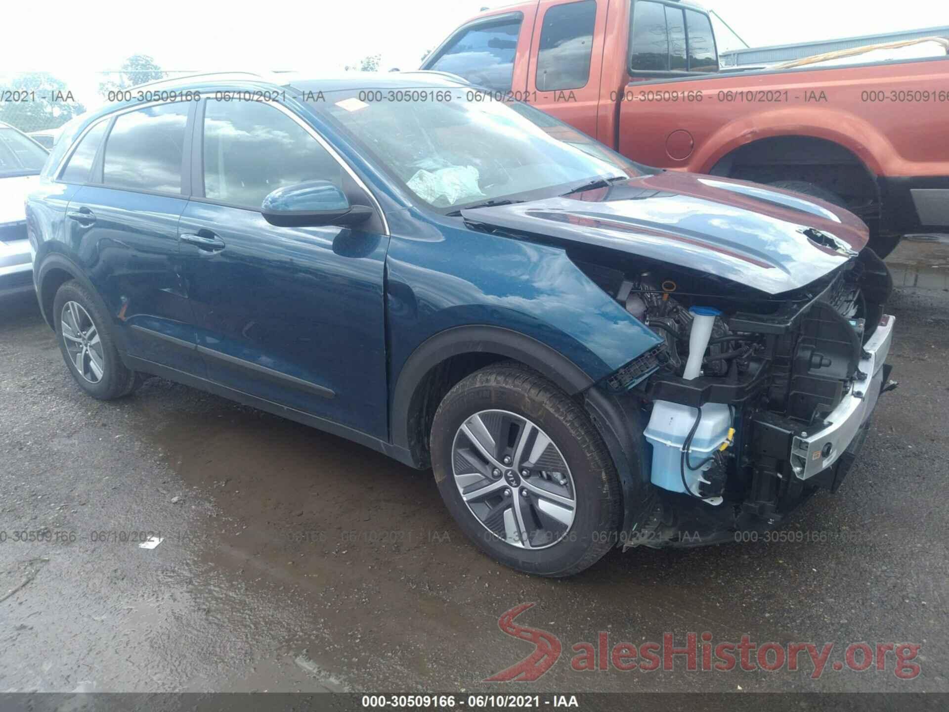 KNDCB3LCXL5434805 2020 KIA NIRO