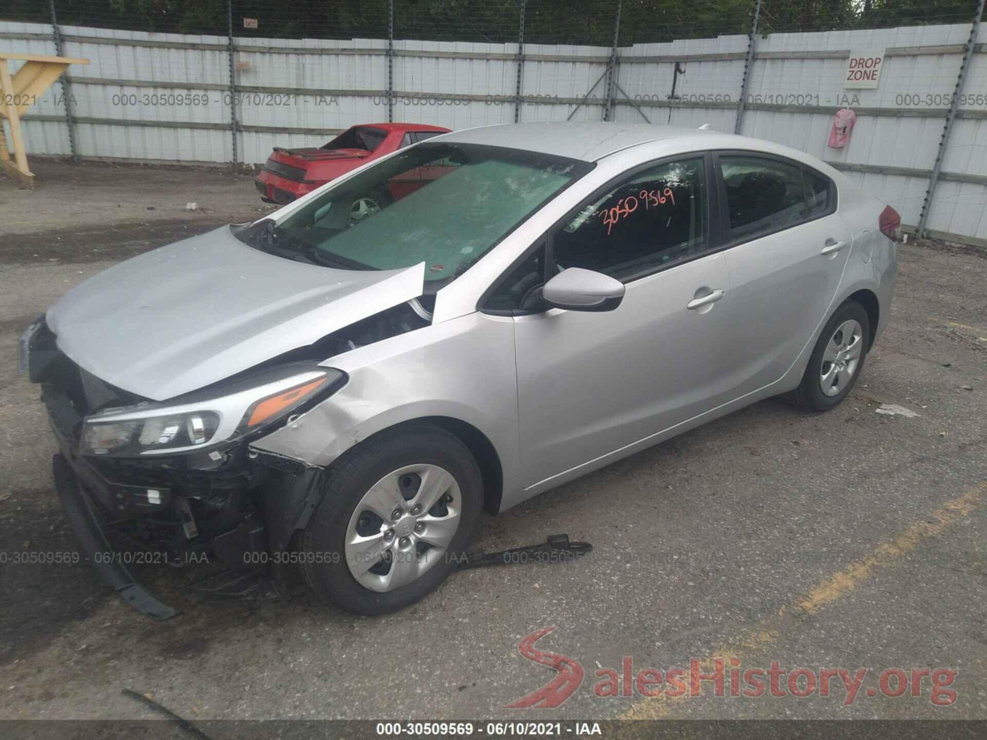 3KPFK4A79JE228594 2018 KIA FORTE