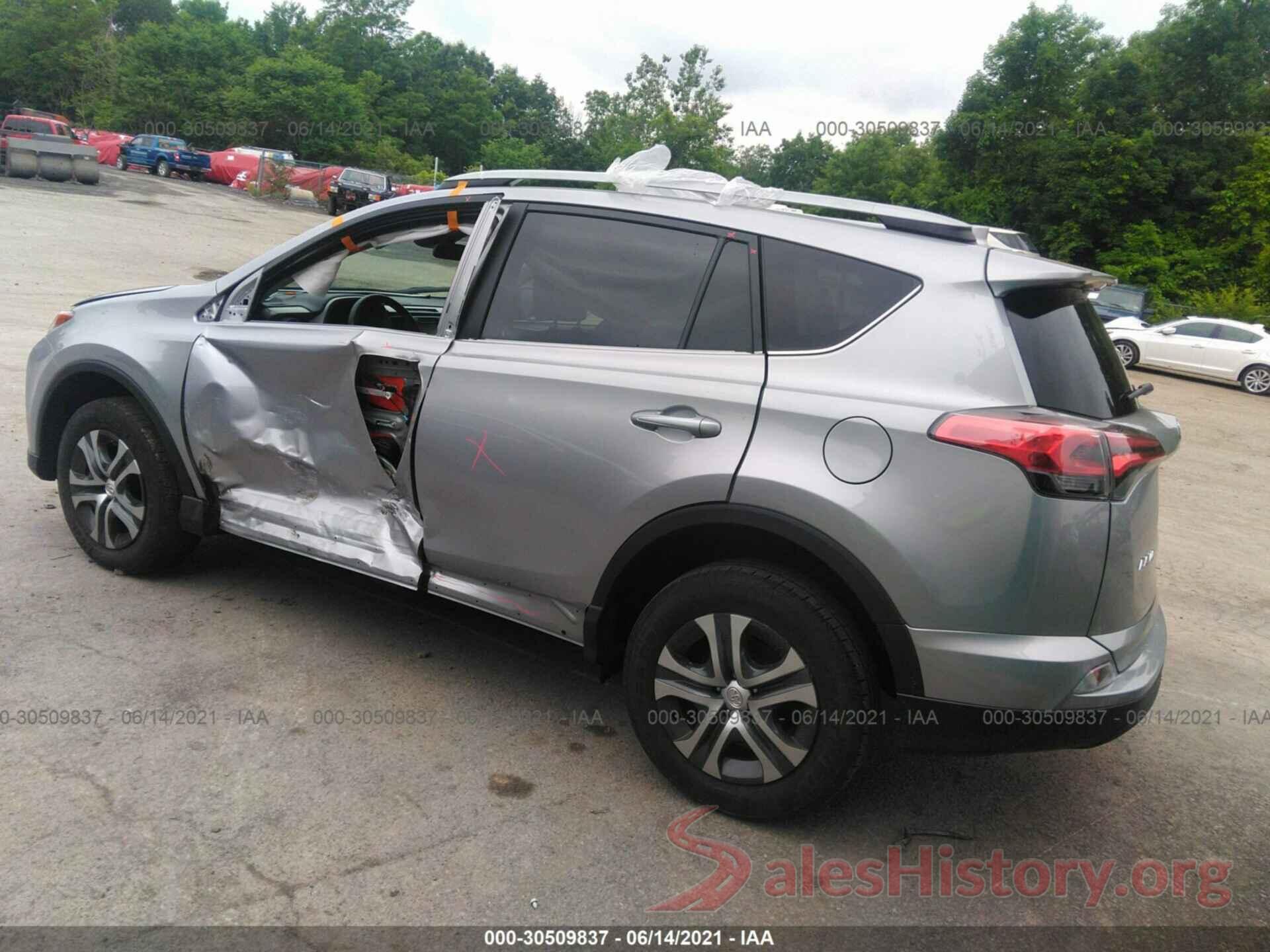 2T3BFREV6JW856920 2018 TOYOTA RAV4