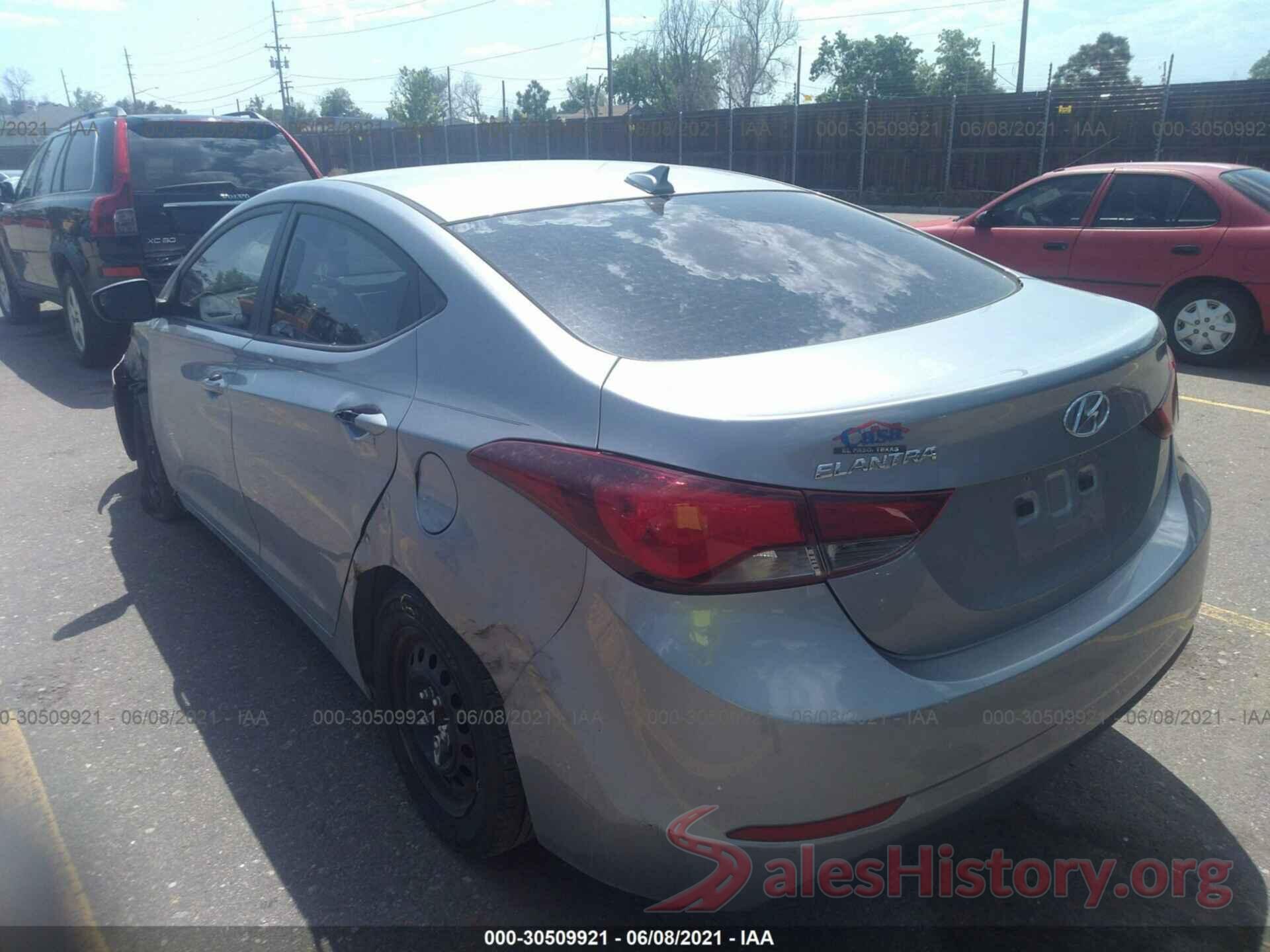 5NPDH4AE9GH759853 2016 HYUNDAI ELANTRA