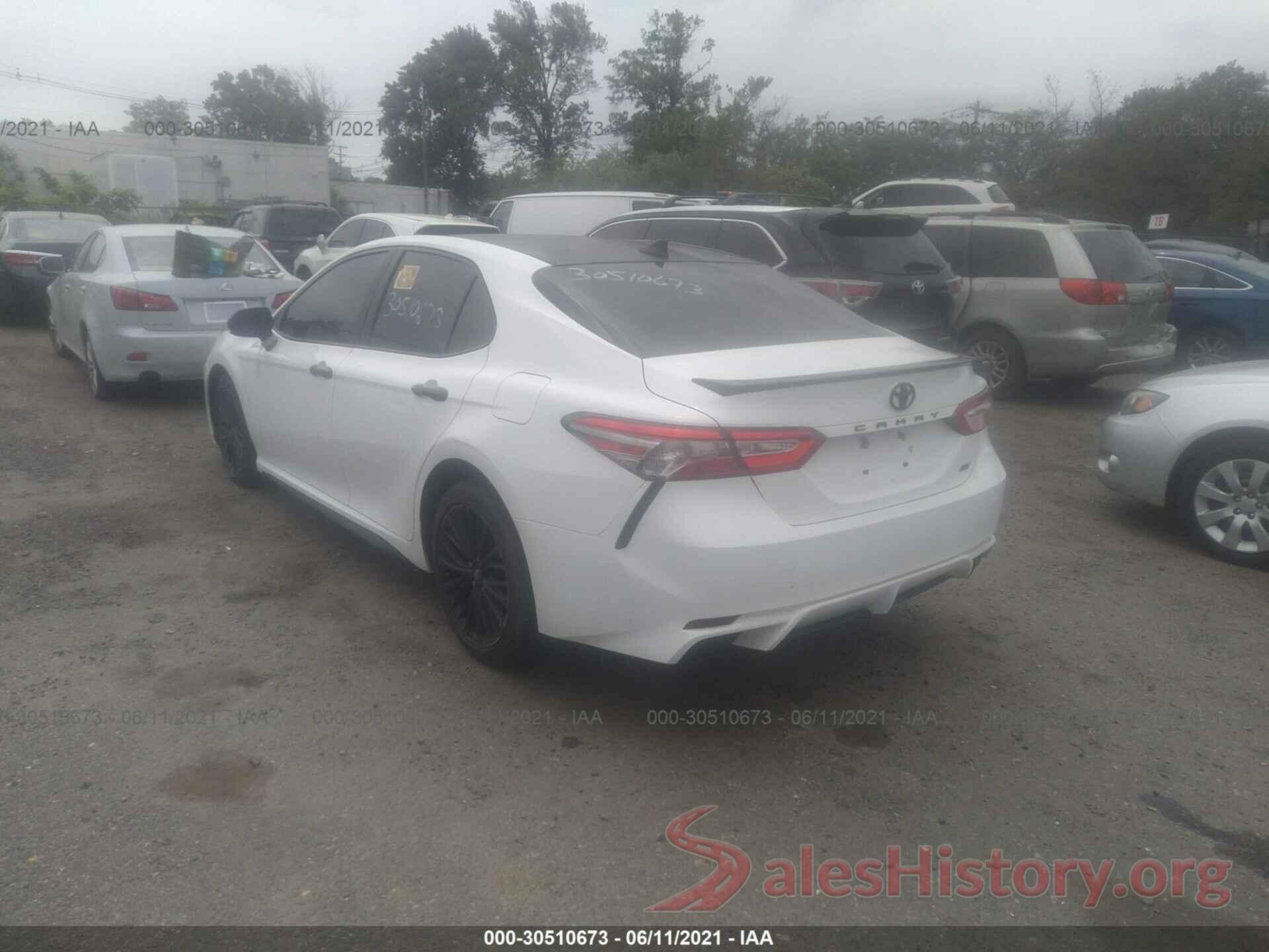 4T1B11HK0KU240397 2019 TOYOTA CAMRY