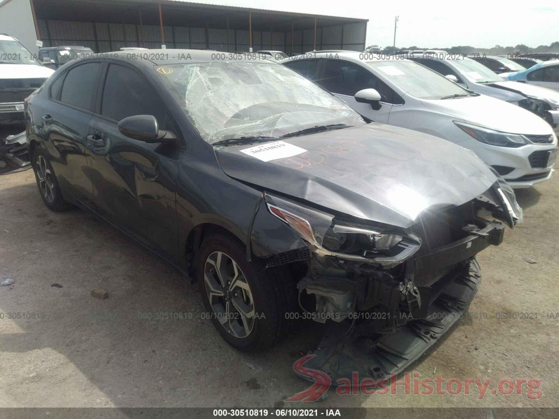 3KPF24AD5KE122974 2019 KIA FORTE