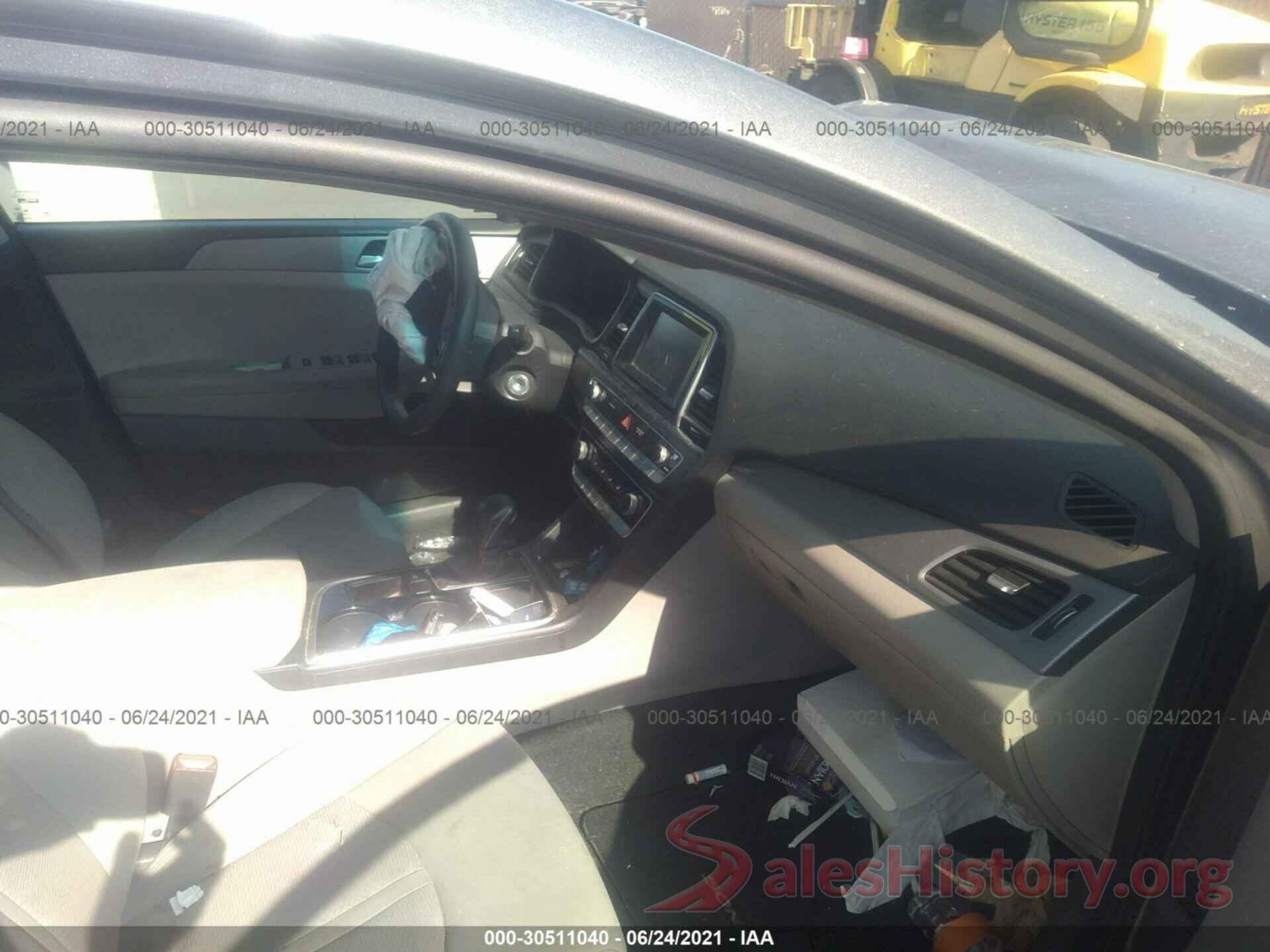 5NPE24AF8KH745305 2019 HYUNDAI SONATA