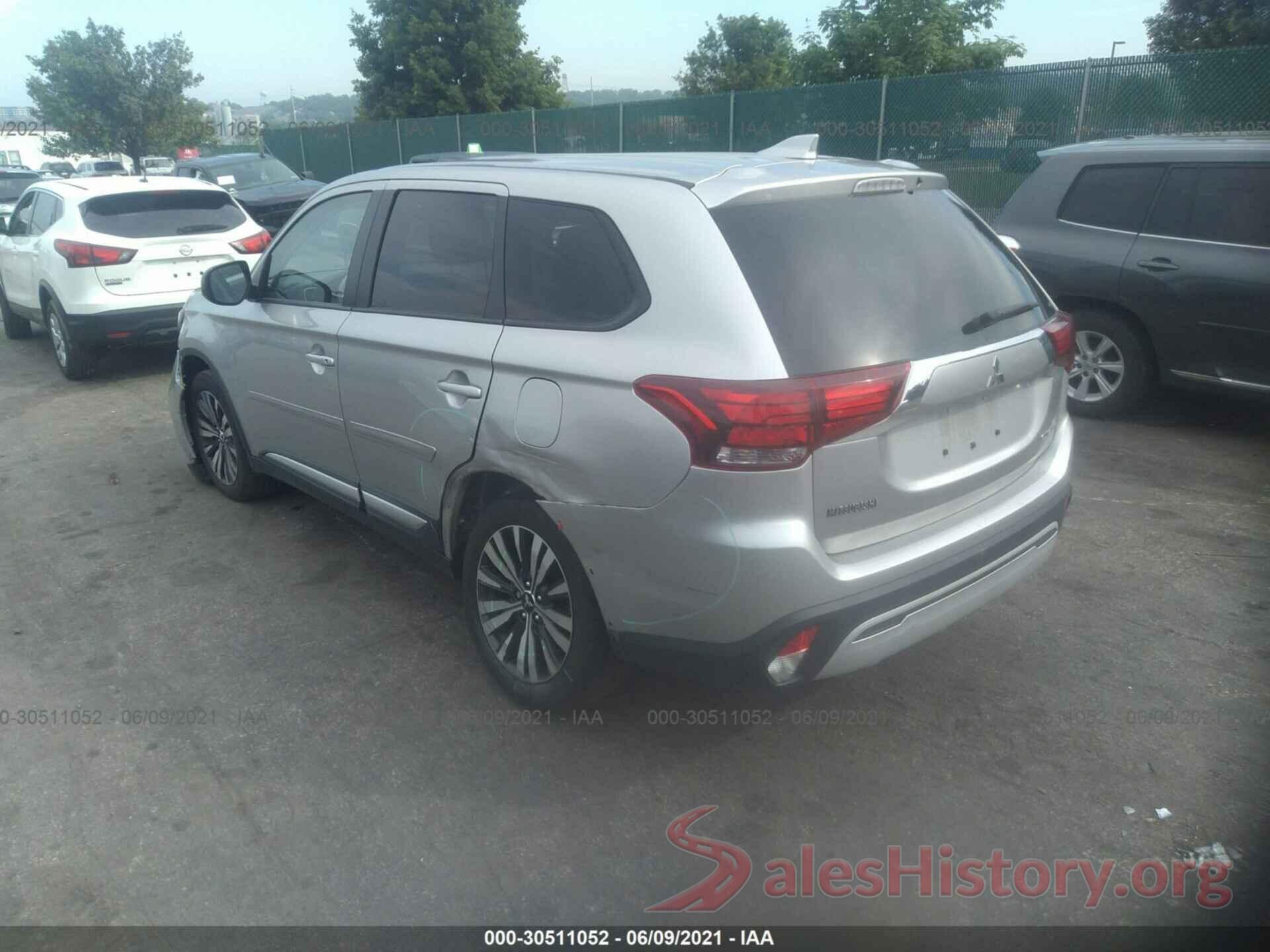 JA4AZ3A35KZ013890 2019 MITSUBISHI OUTLANDER