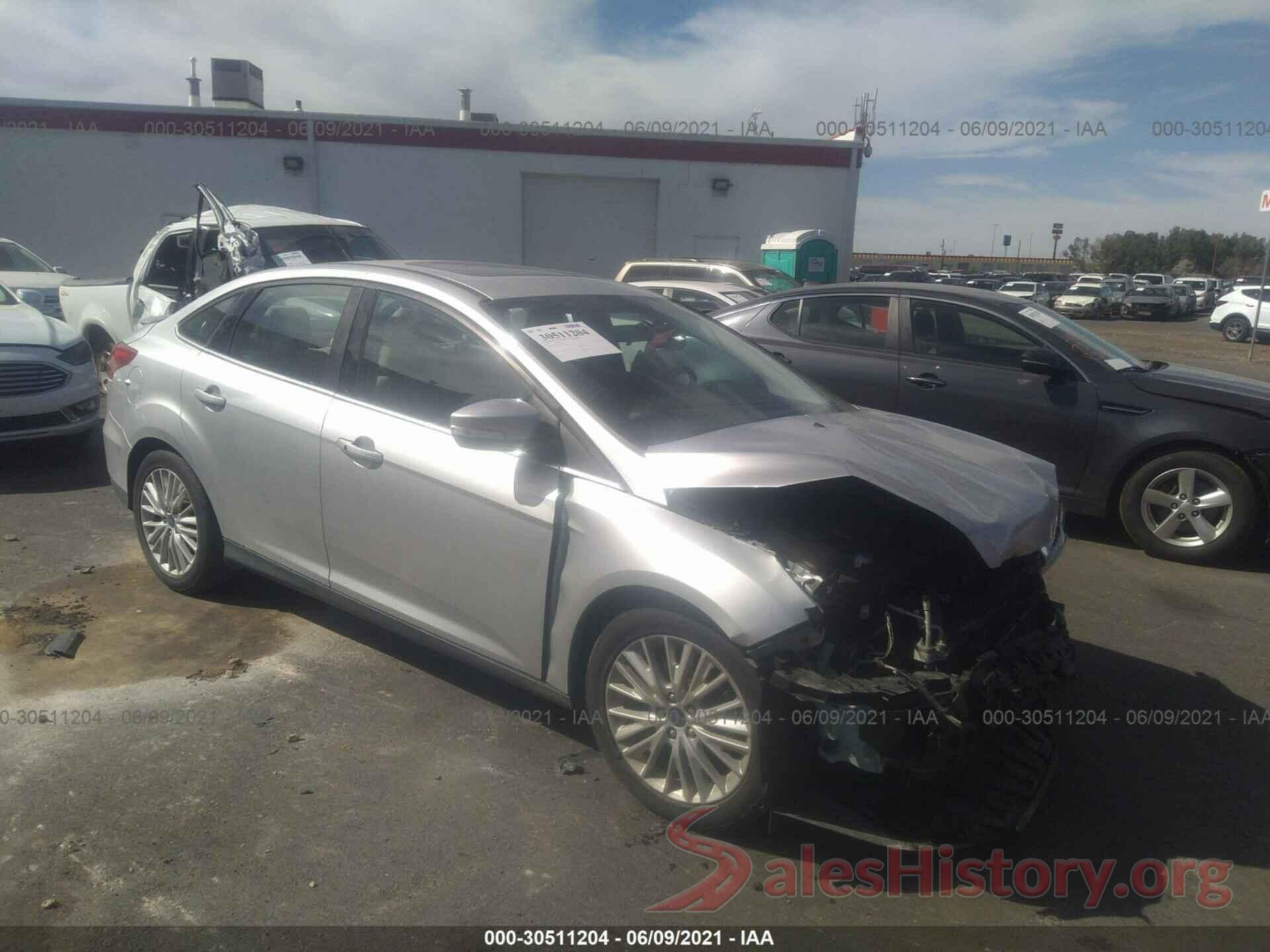 1FADP3J27JL323661 2018 FORD FOCUS