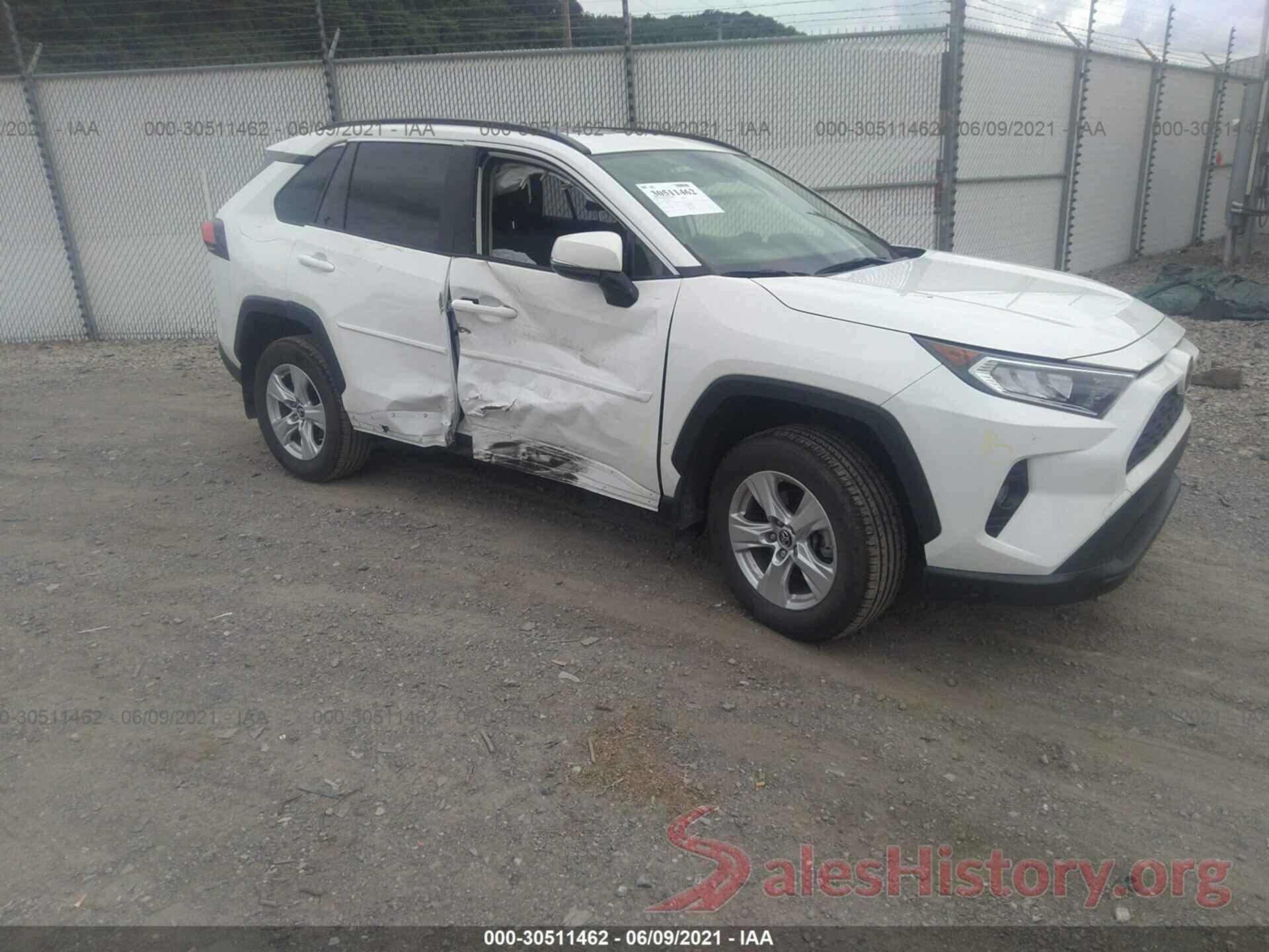 JTMP1RFV8KD505816 2019 TOYOTA RAV4