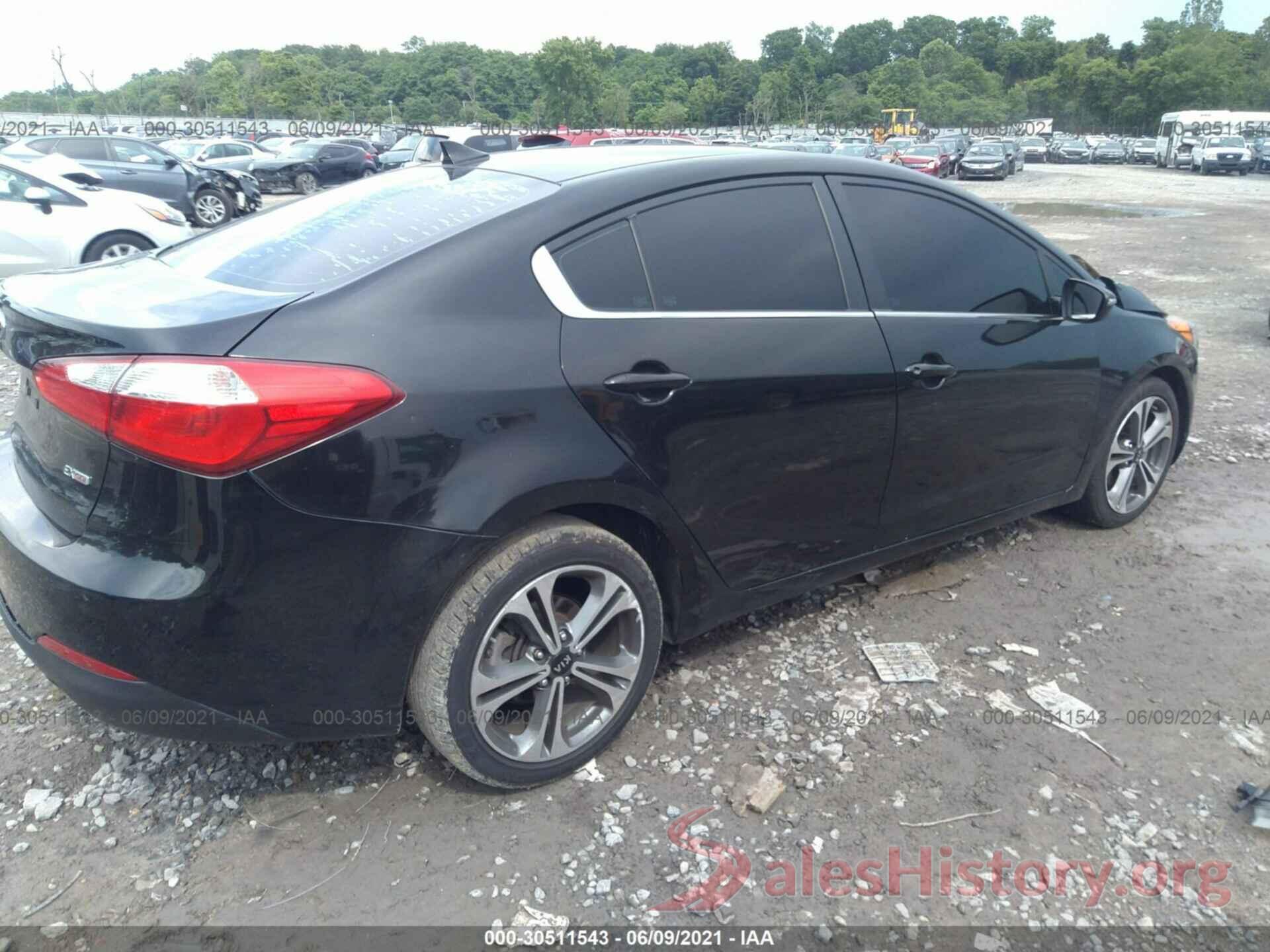 KNAFX4A88G5528249 2016 KIA FORTE